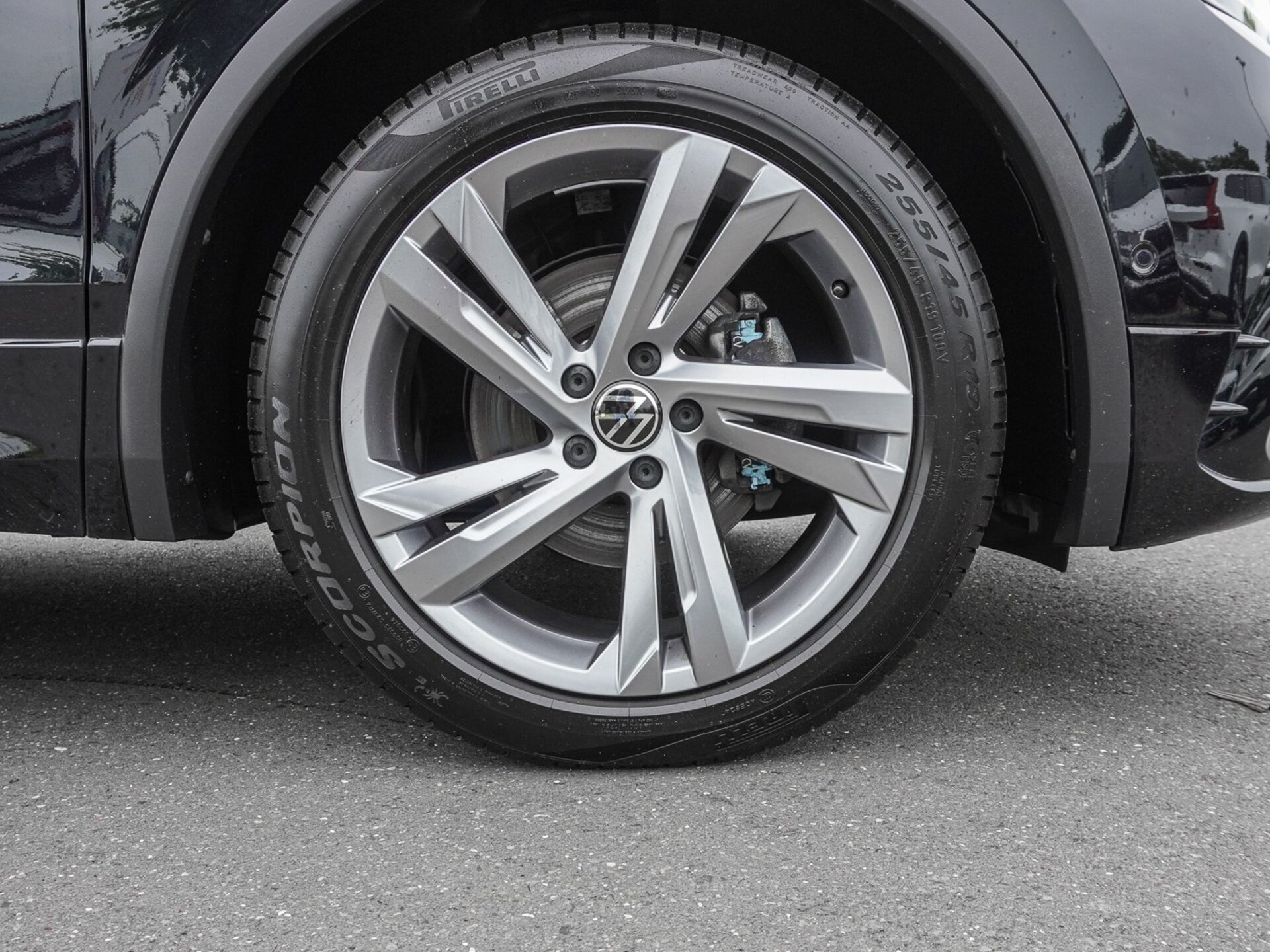 Volkswagen Tiguan R-Line