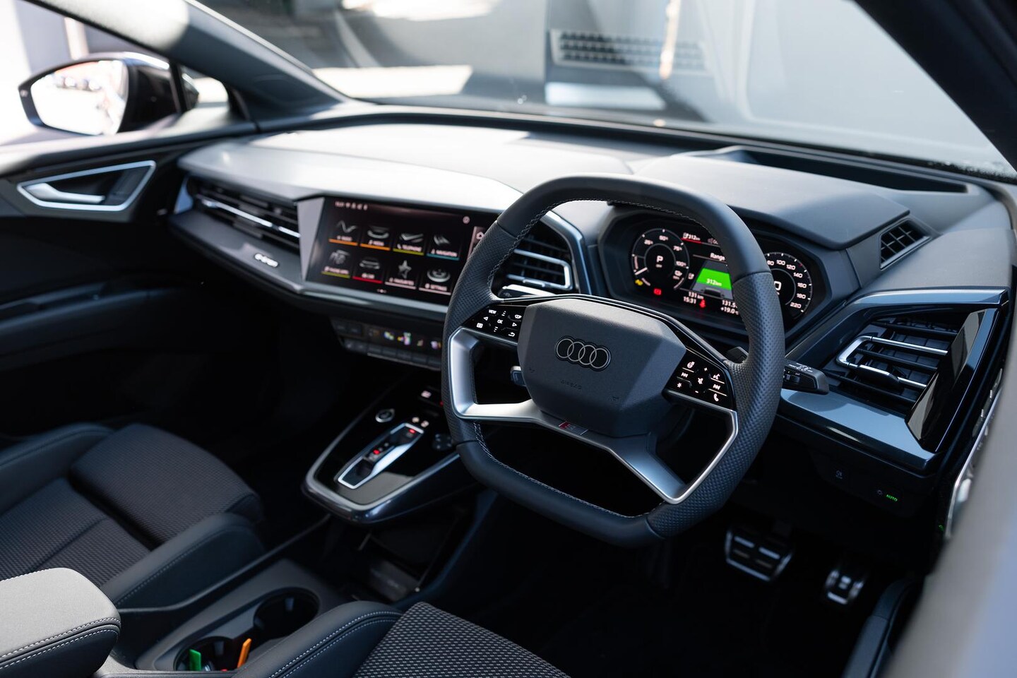 Image about Audi Q4 e-tron e-tron
