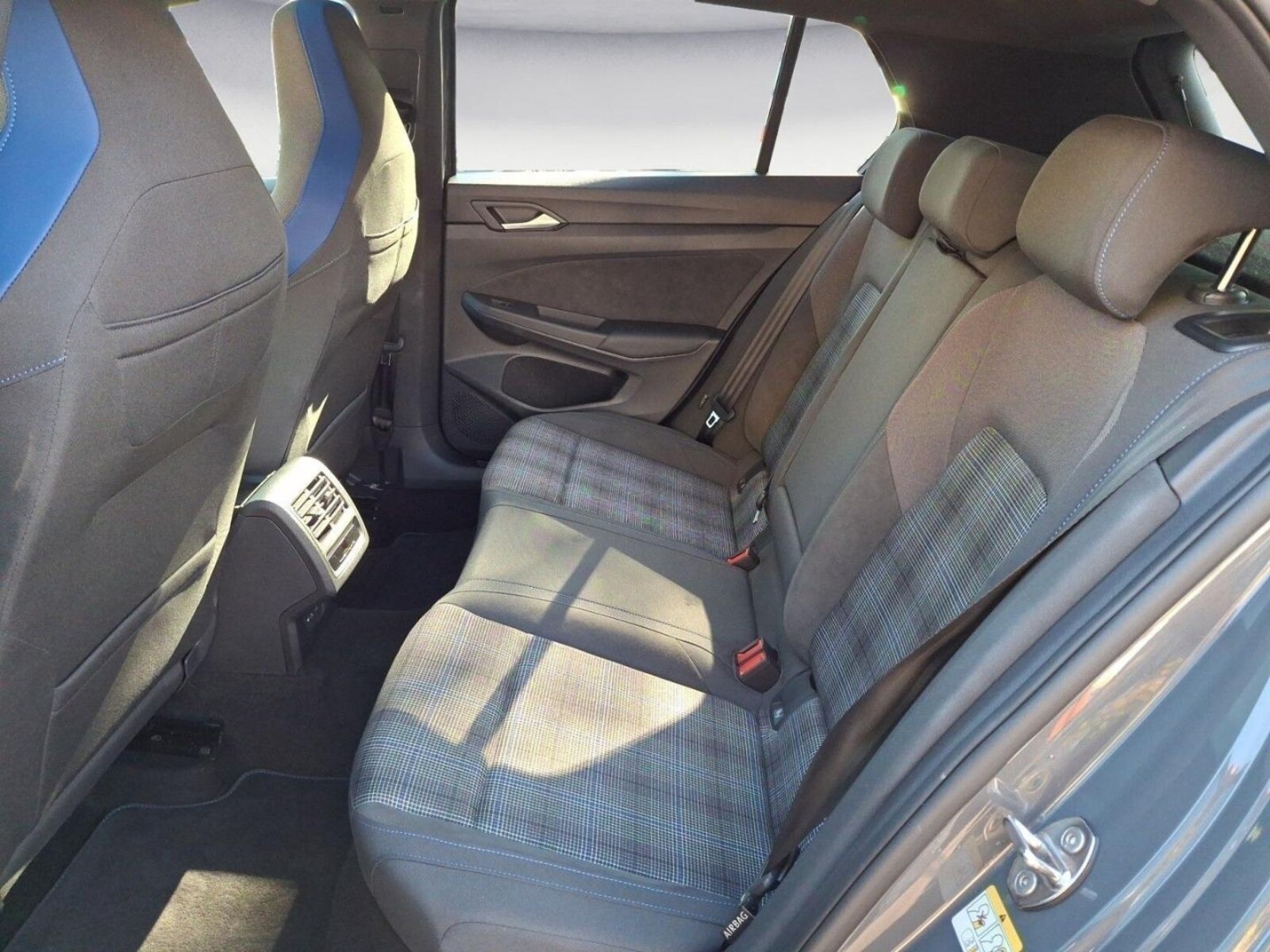 Volkswagen Golf – Bild 14
