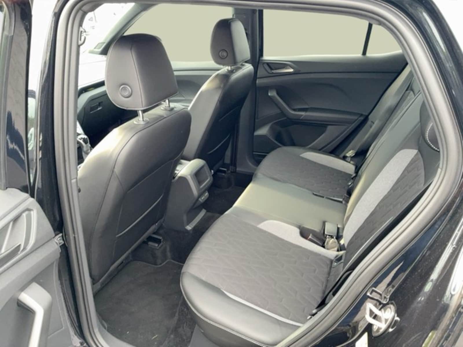 Volkswagen T-Cross – Bild 11