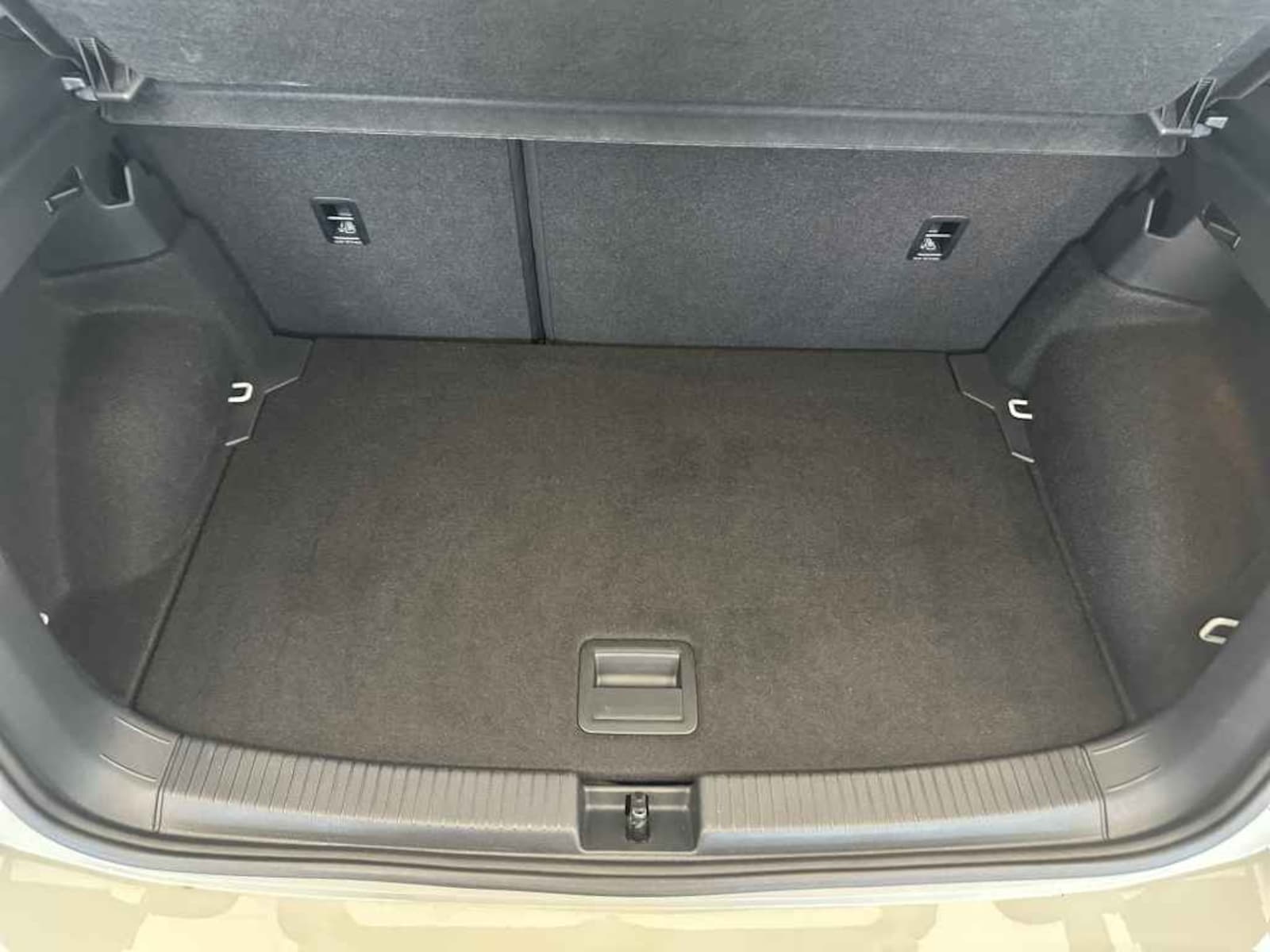 Volkswagen T-Cross – Bild 8