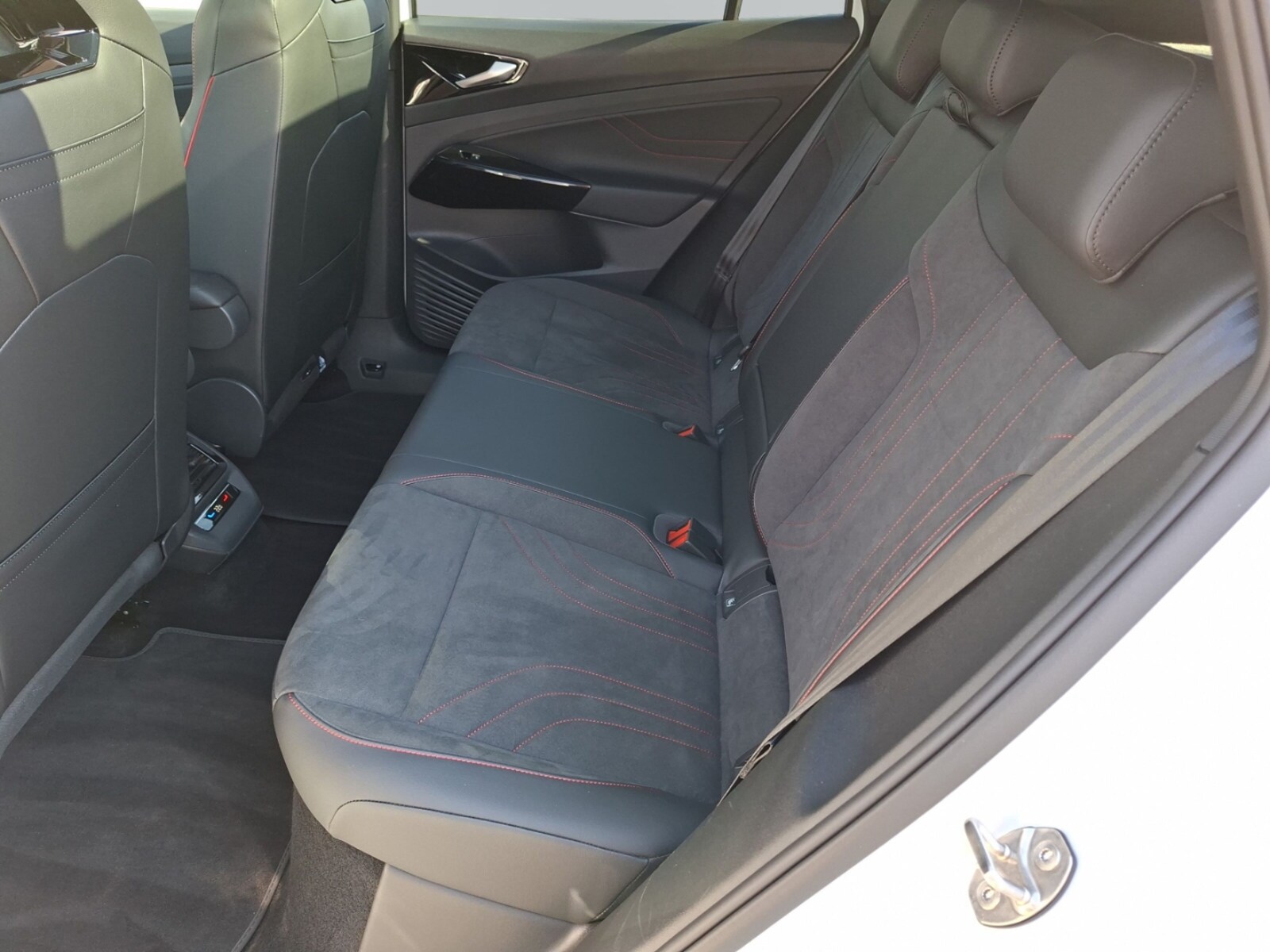 Volkswagen ID.4 – Bild 11