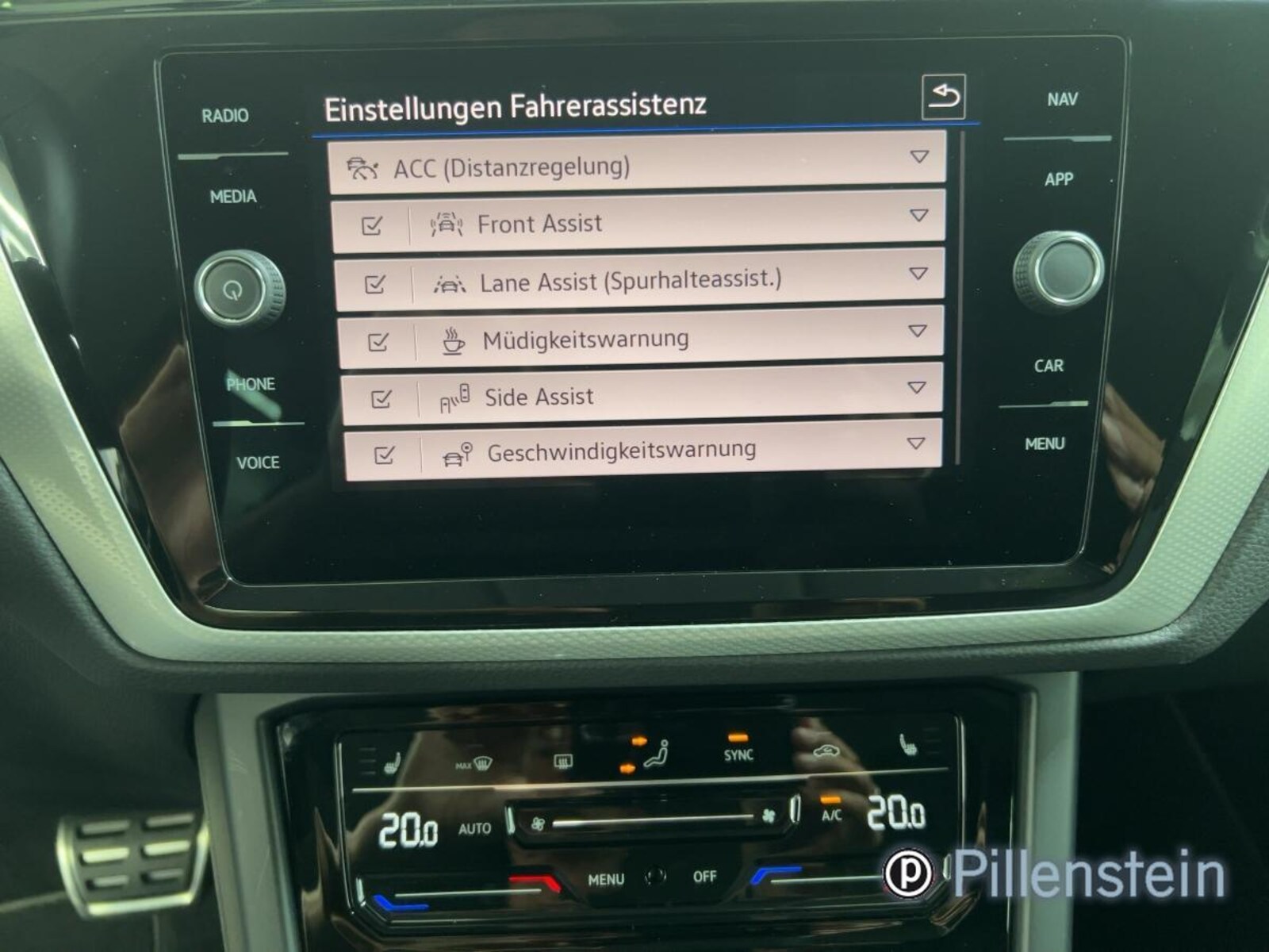 Volkswagen Touran – Bild 8