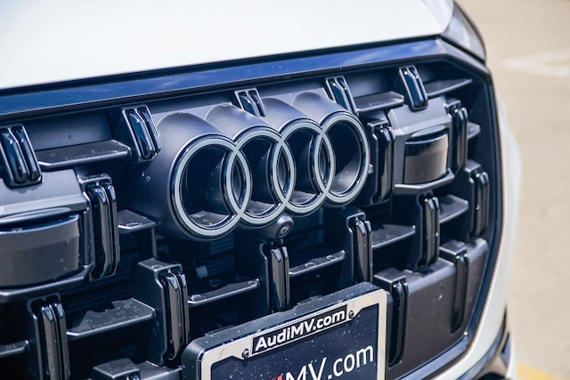 2026 Audi Q7 Premium - Photo 11