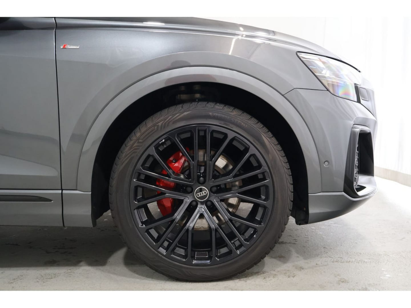 Bild über Audi Q8 SUV 50 TDI quattro tiptronic - für weitere Informationen kontaktieren Sie den Audi Partner