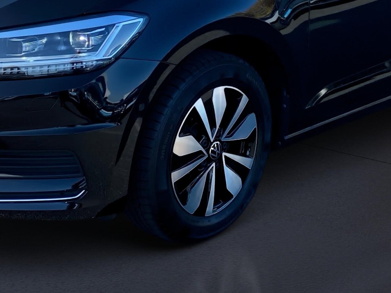 Volkswagen Touran – Bild 14