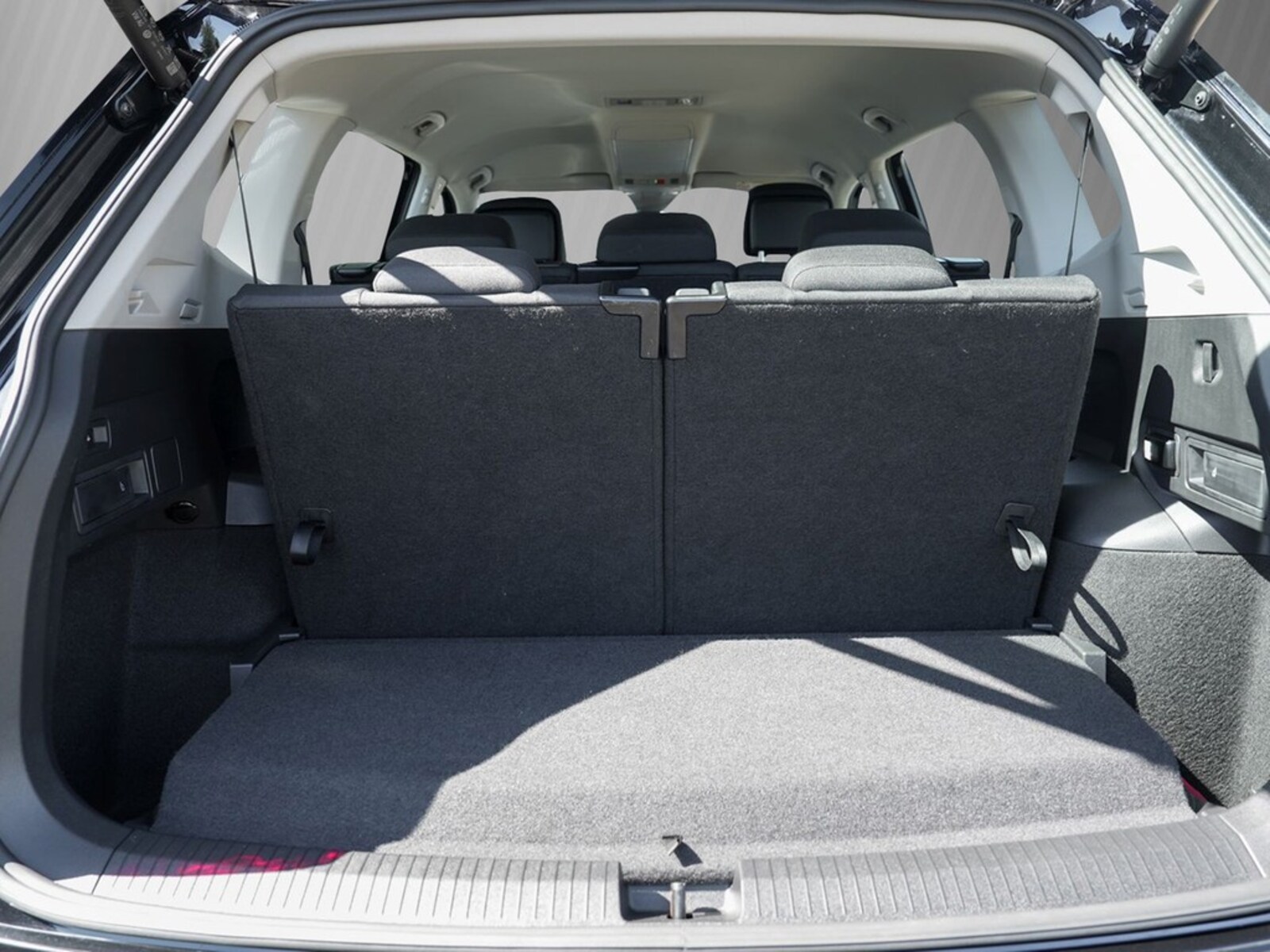 Volkswagen Tiguan Allspace – Bild 6