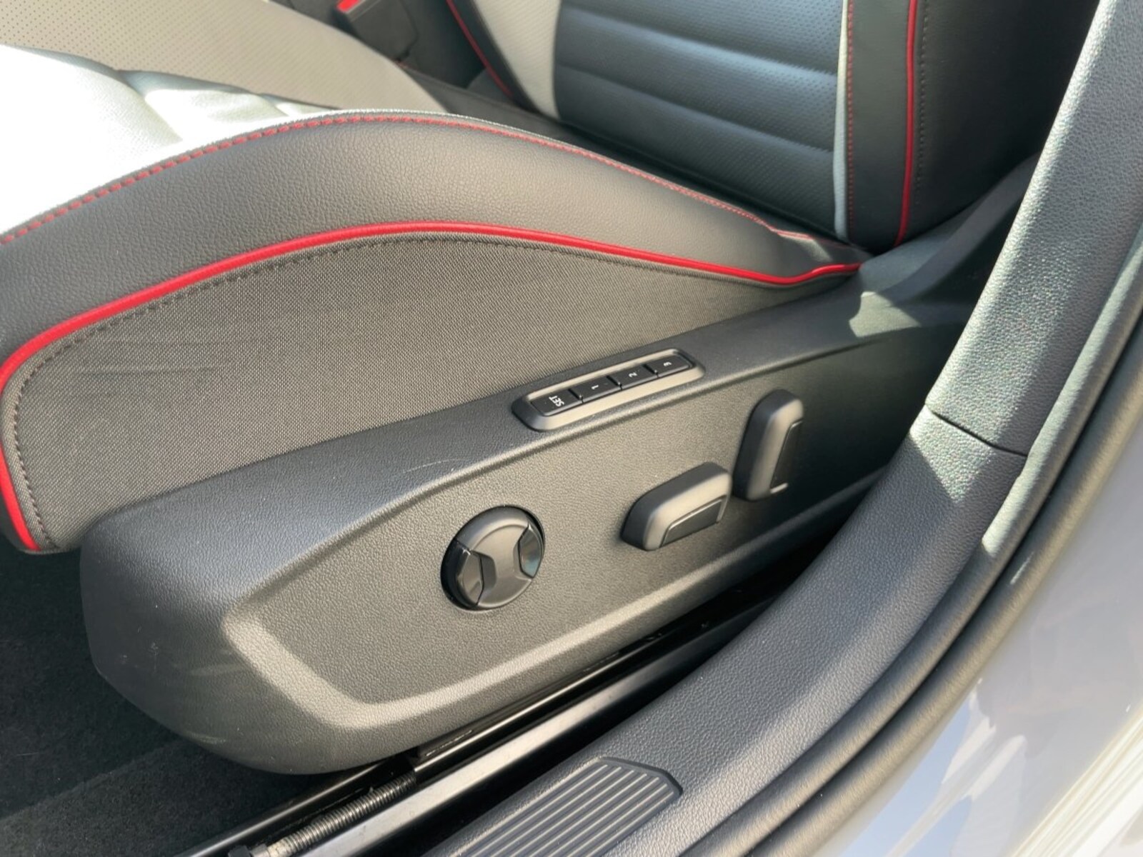 Volkswagen Golf – Bild 14