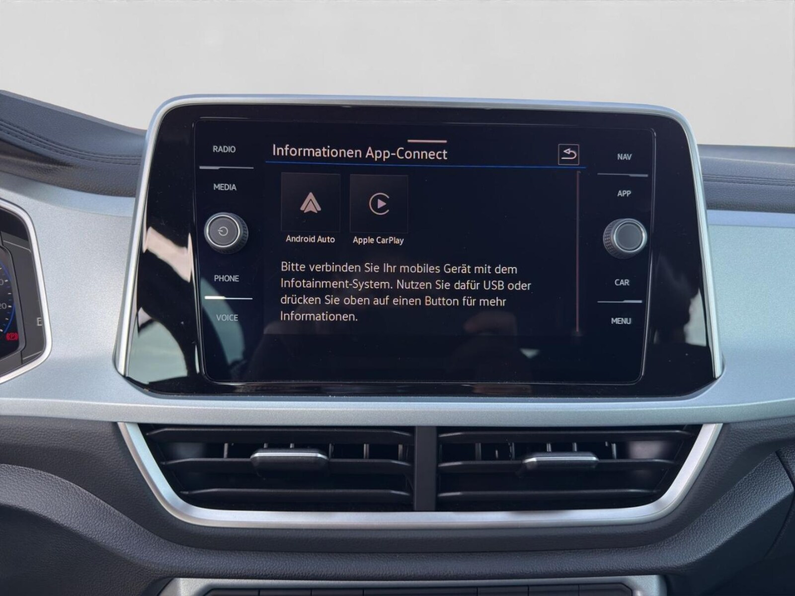 Volkswagen T-Roc Cabriolet – Bild 9