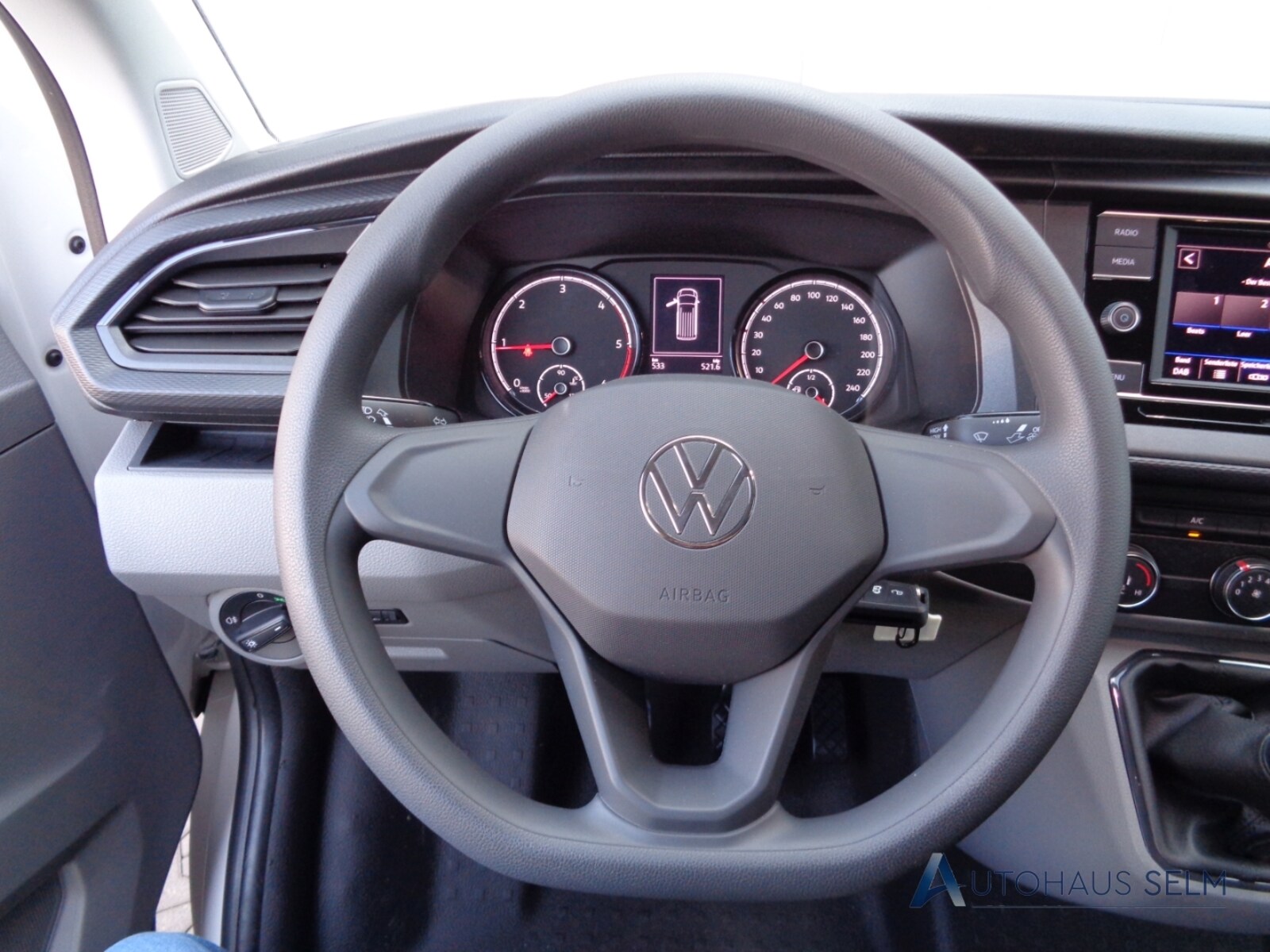 Volkswagen T6.1 Transporter Kasten kurzer Radstand – Bild 7