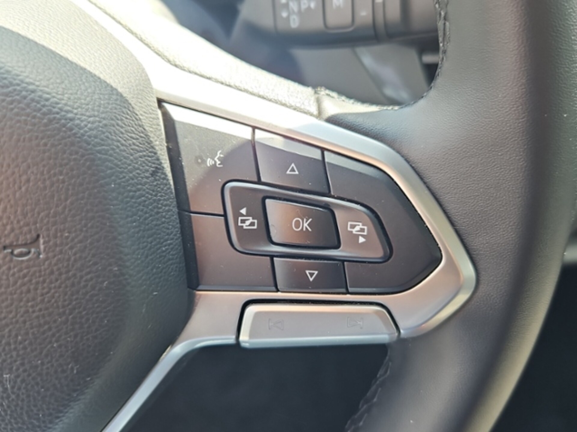 Volkswagen Caravelle Style
