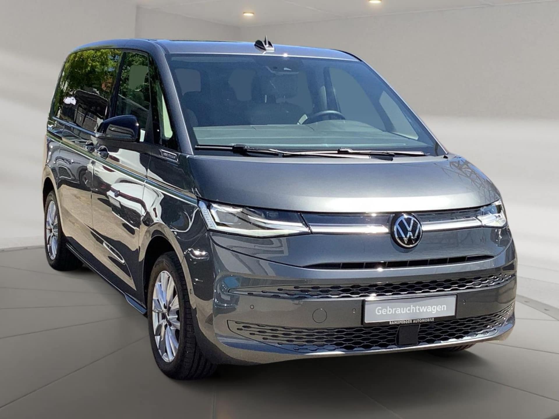 Volkswagen Multivan Style