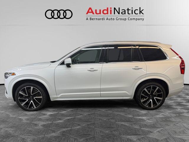 2022 Volvo XC90