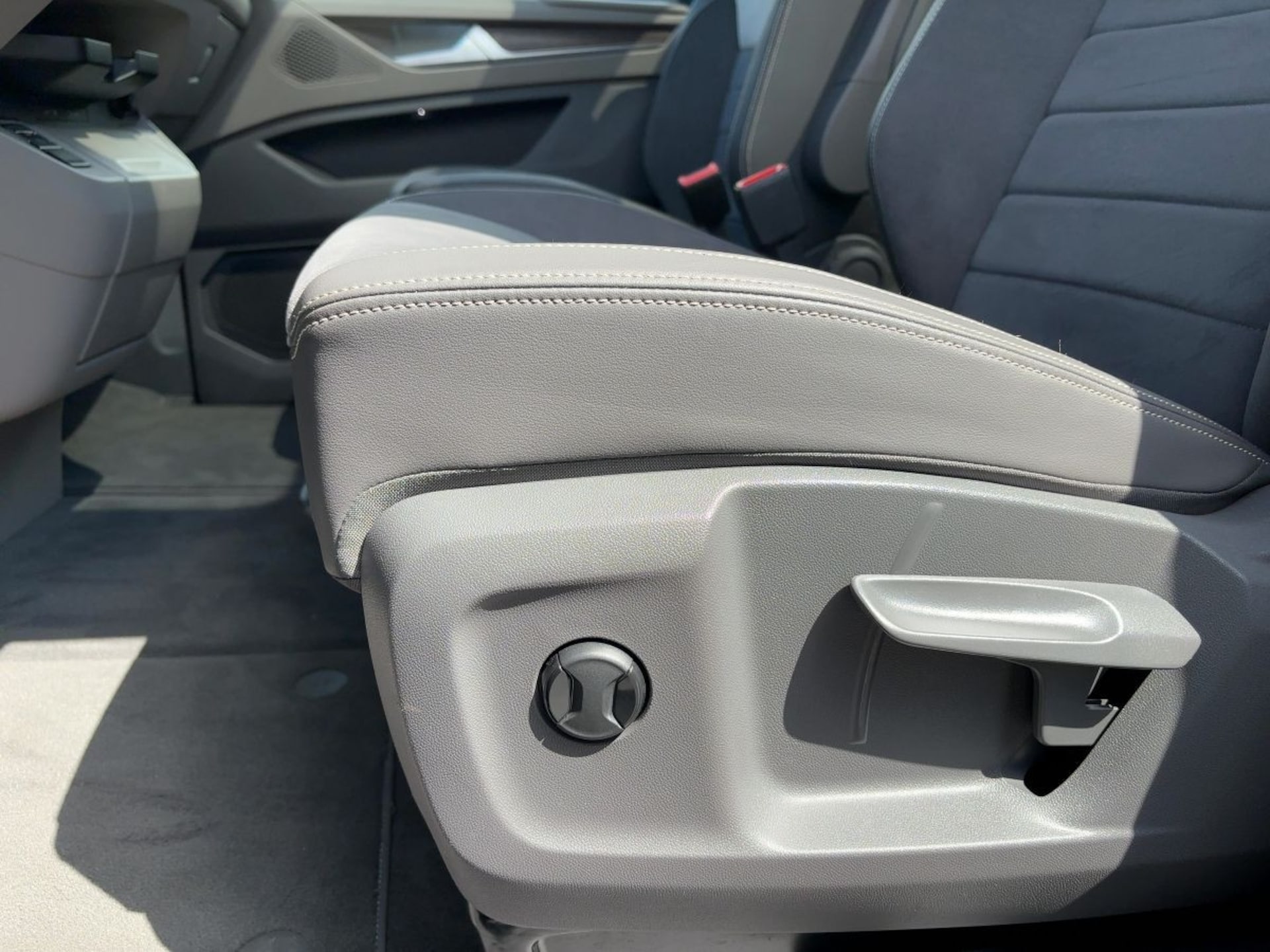 Volkswagen Multivan Style