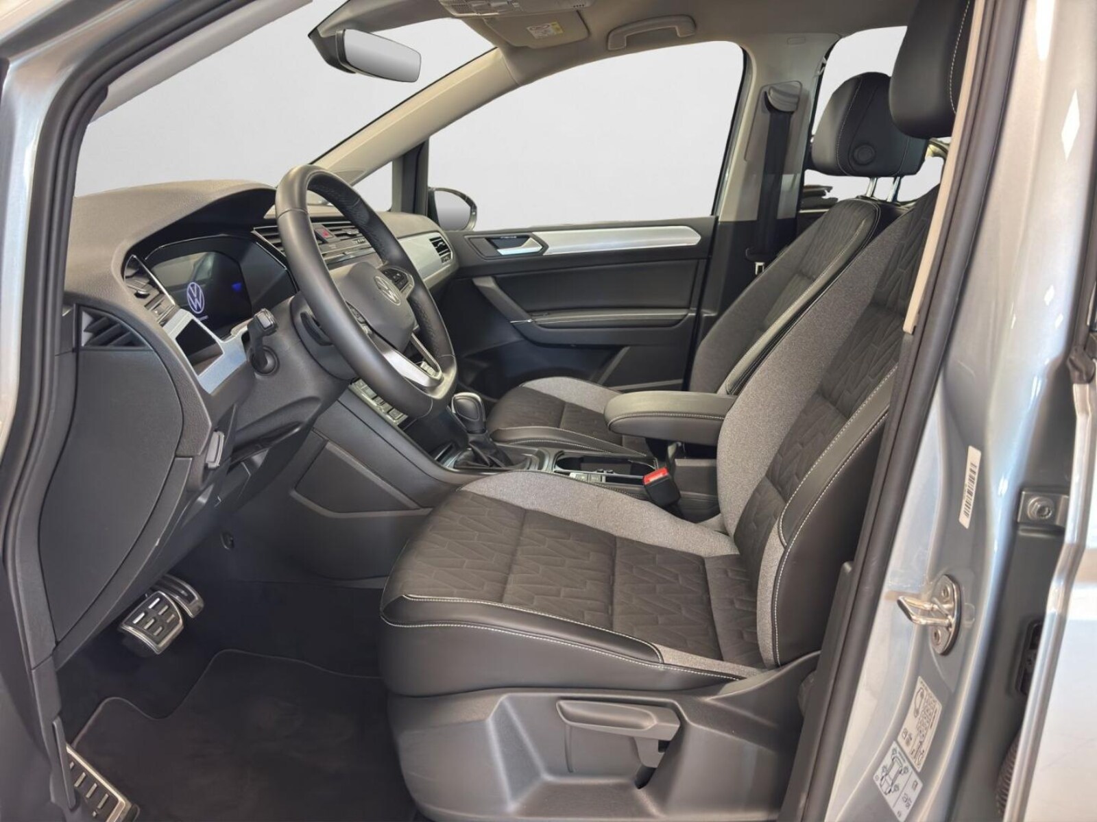 Volkswagen Touran – Bild 12