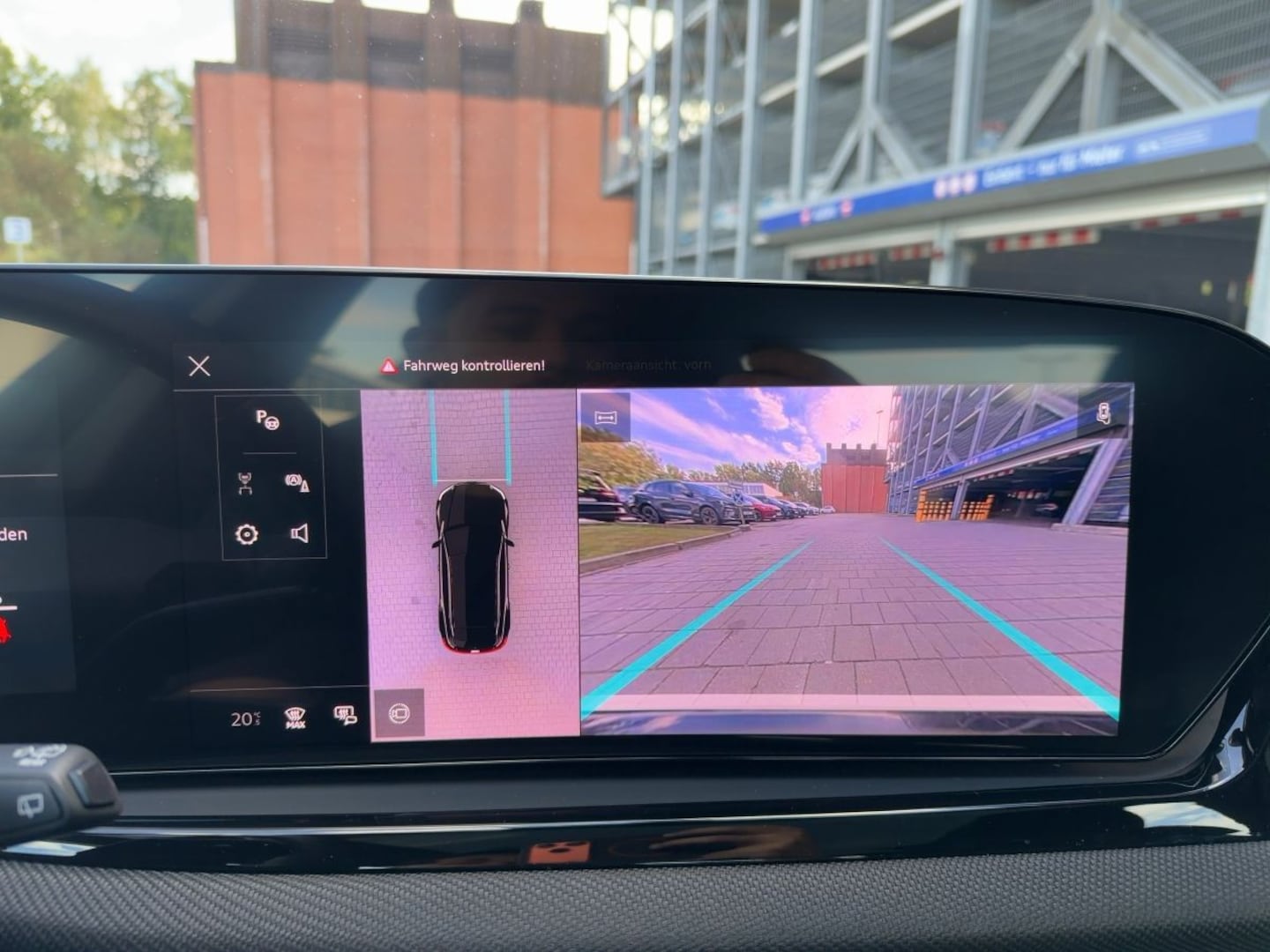 Bild über Audi A6 Avant TFSI 150 kW S tronic - für weitere Informationen kontaktieren Sie den Audi Partner