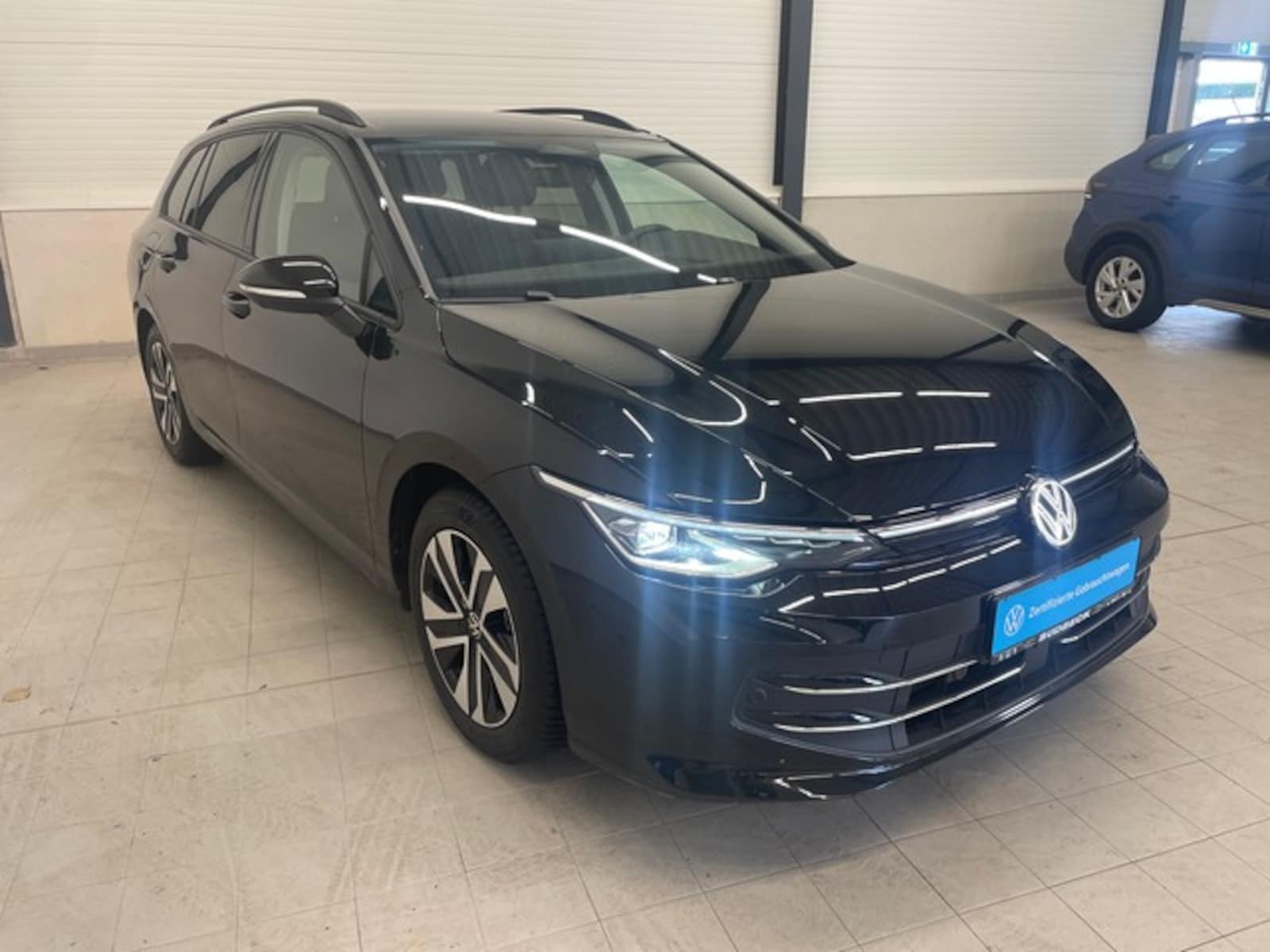 Volkswagen Golf Variant – Bild 3
