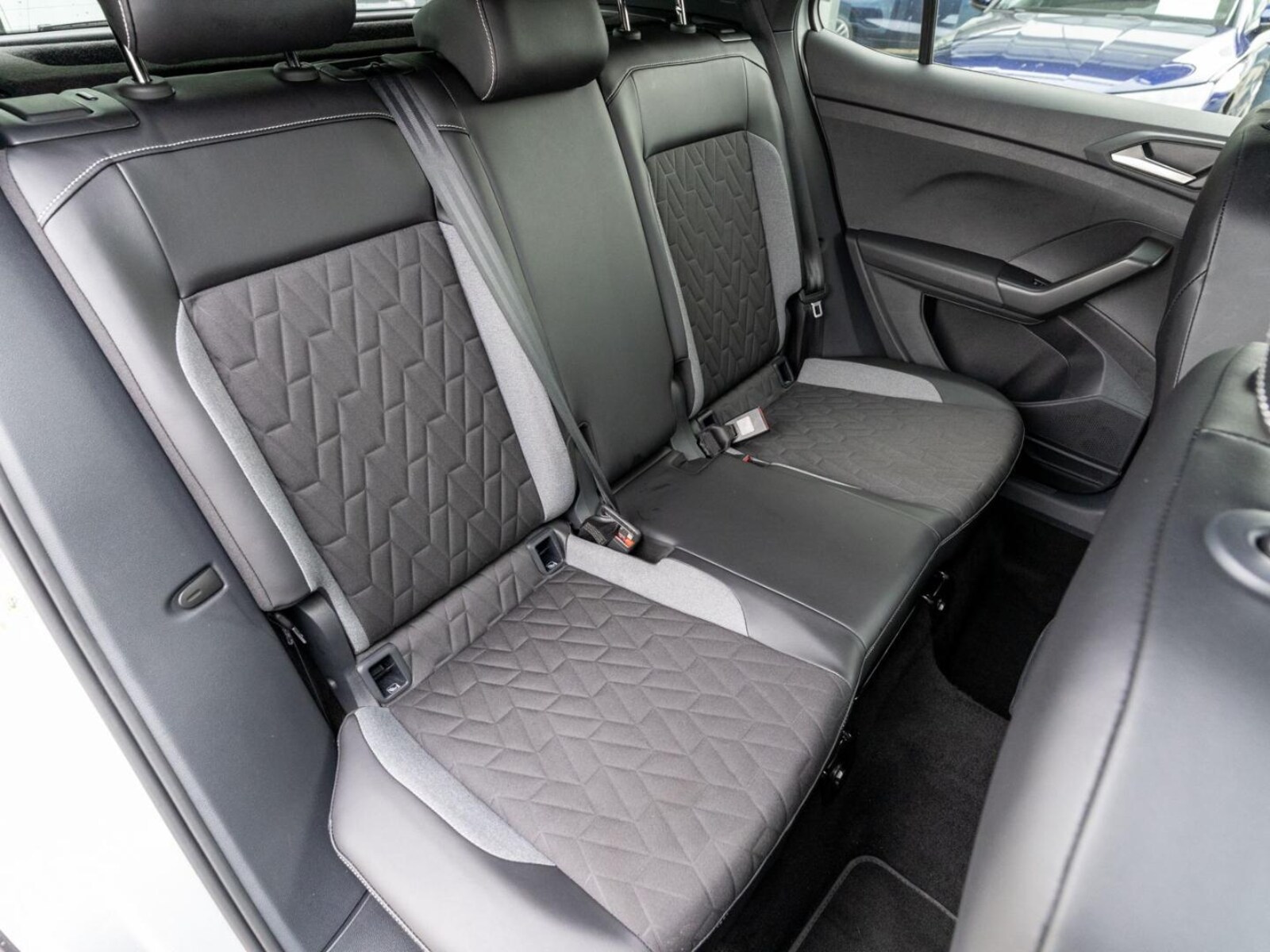 Volkswagen T-Cross – Bild 8