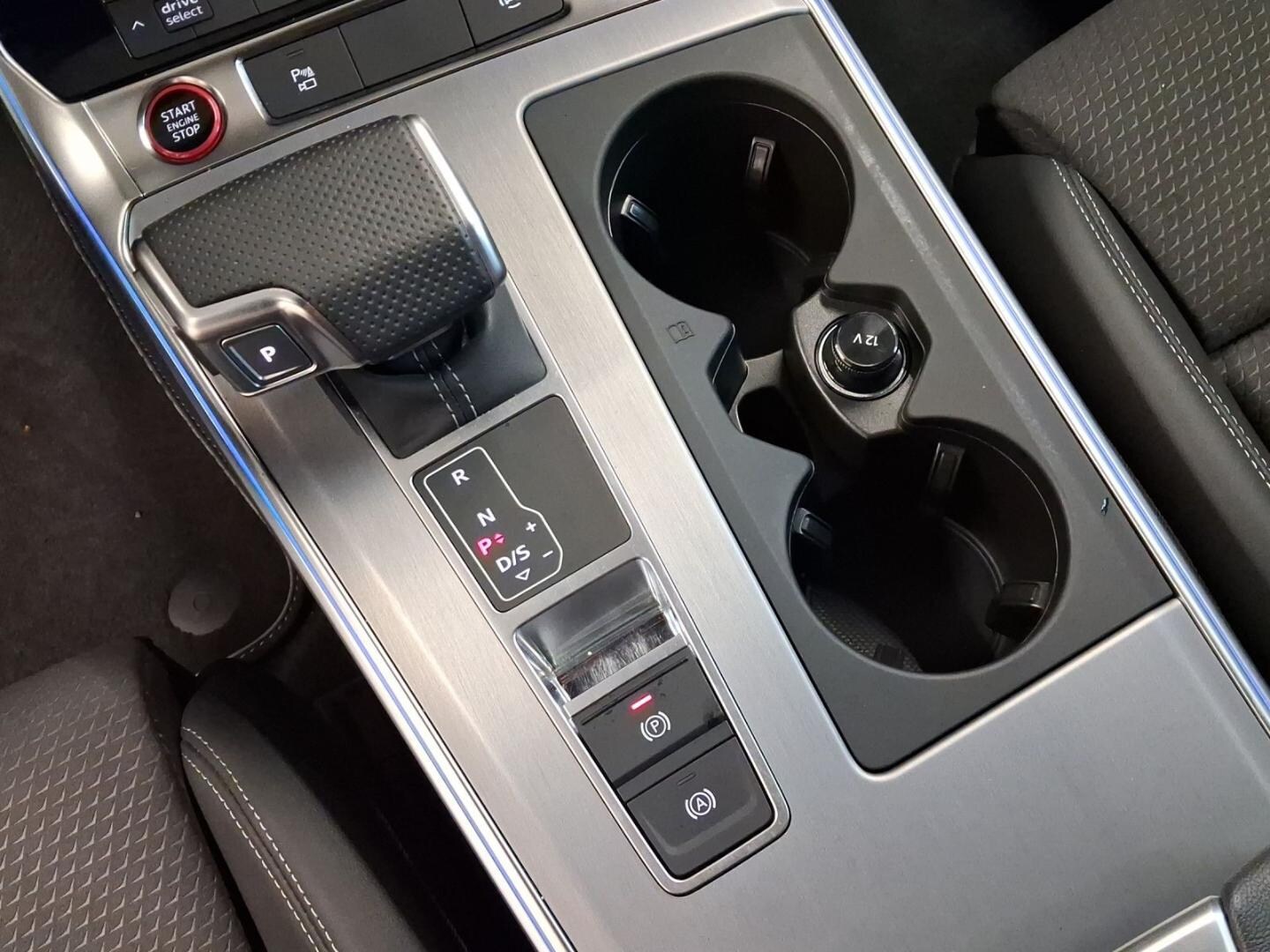 Bild über Audi S6 Avant TDI quattro tiptronic - für weitere Informationen kontaktieren Sie den Audi Partner