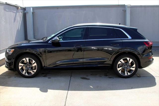 Used 2022 Audi e-tron Premium Plus with VIN WA1LAAGE2NB027935 for sale in Sugar Land, TX
