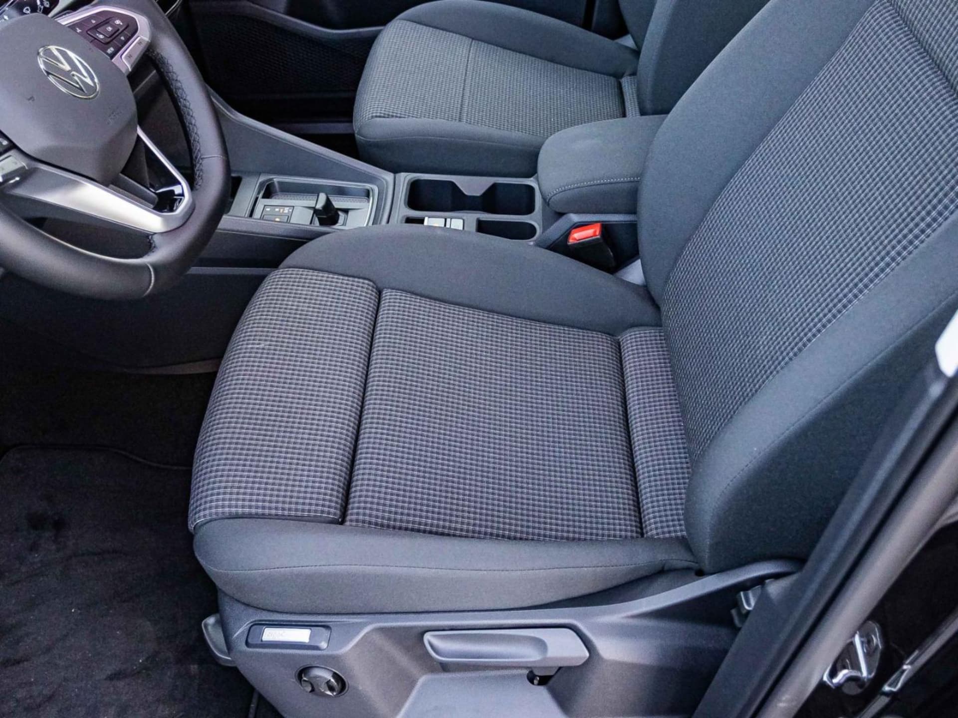 Volkswagen Caddy Basis-Modell