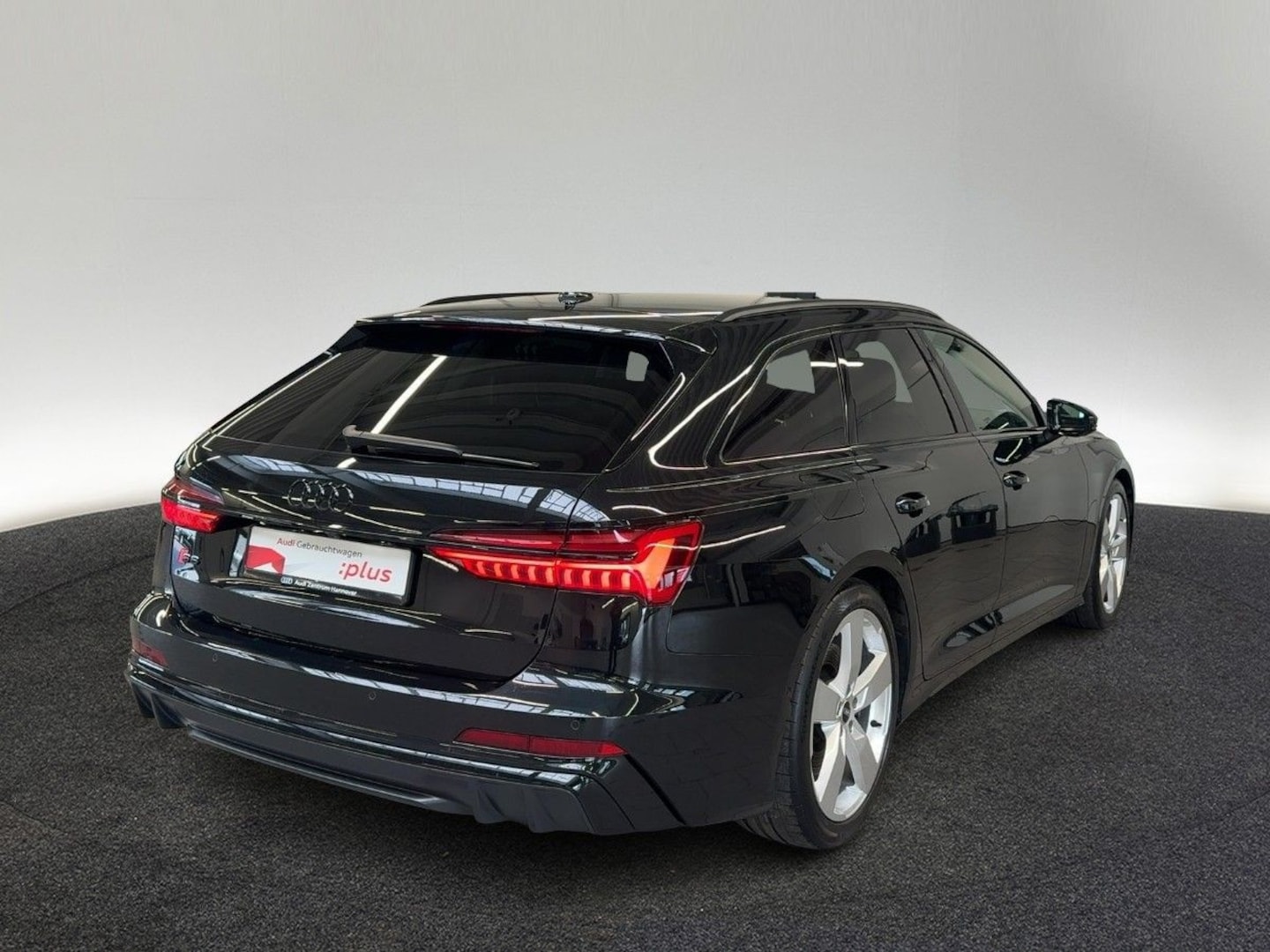 Bild über Audi S6 Avant TDI quattro tiptronic - für weitere Informationen kontaktieren Sie den Audi Partner