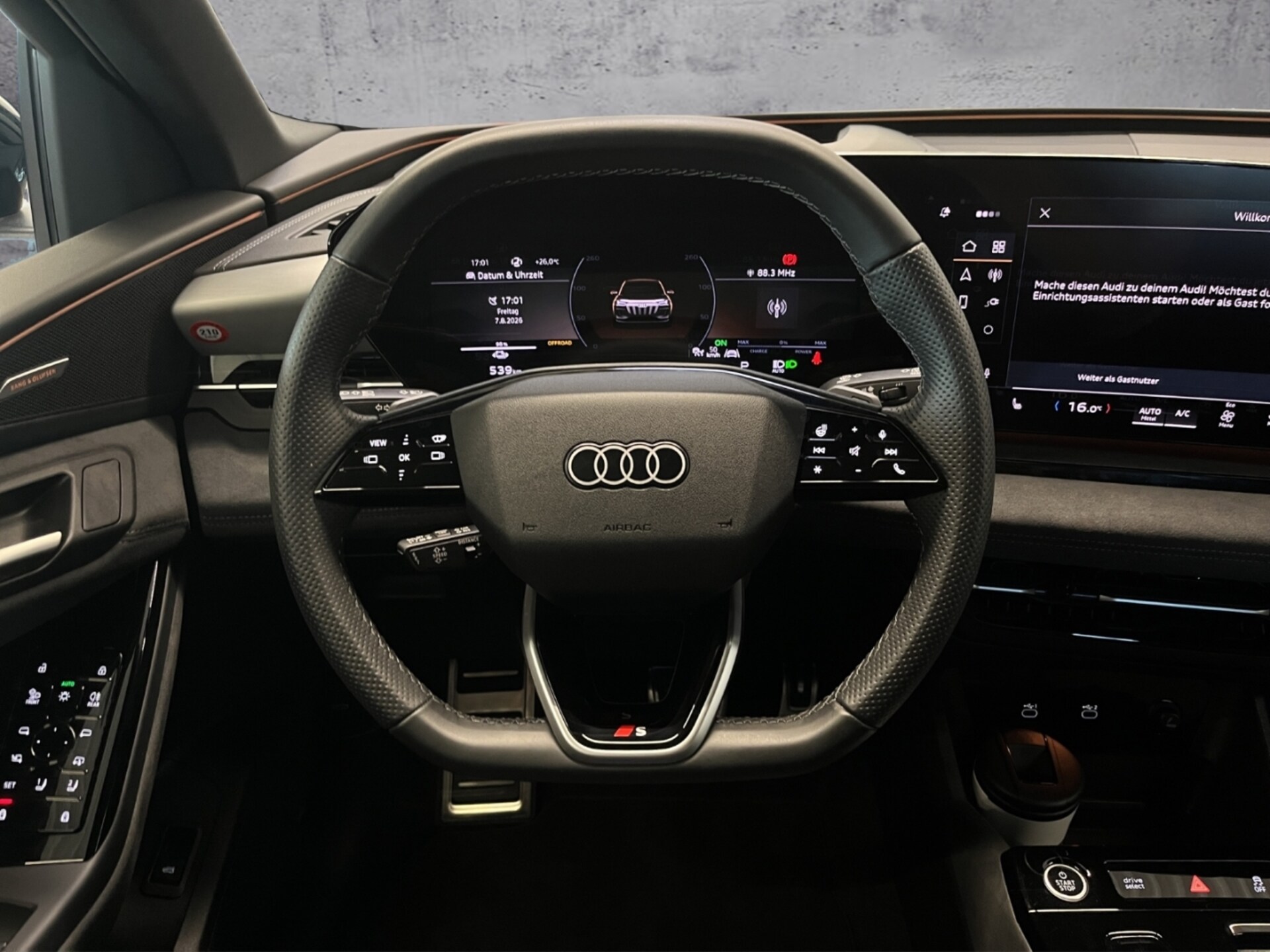 Audi Q6 SUV e-tron