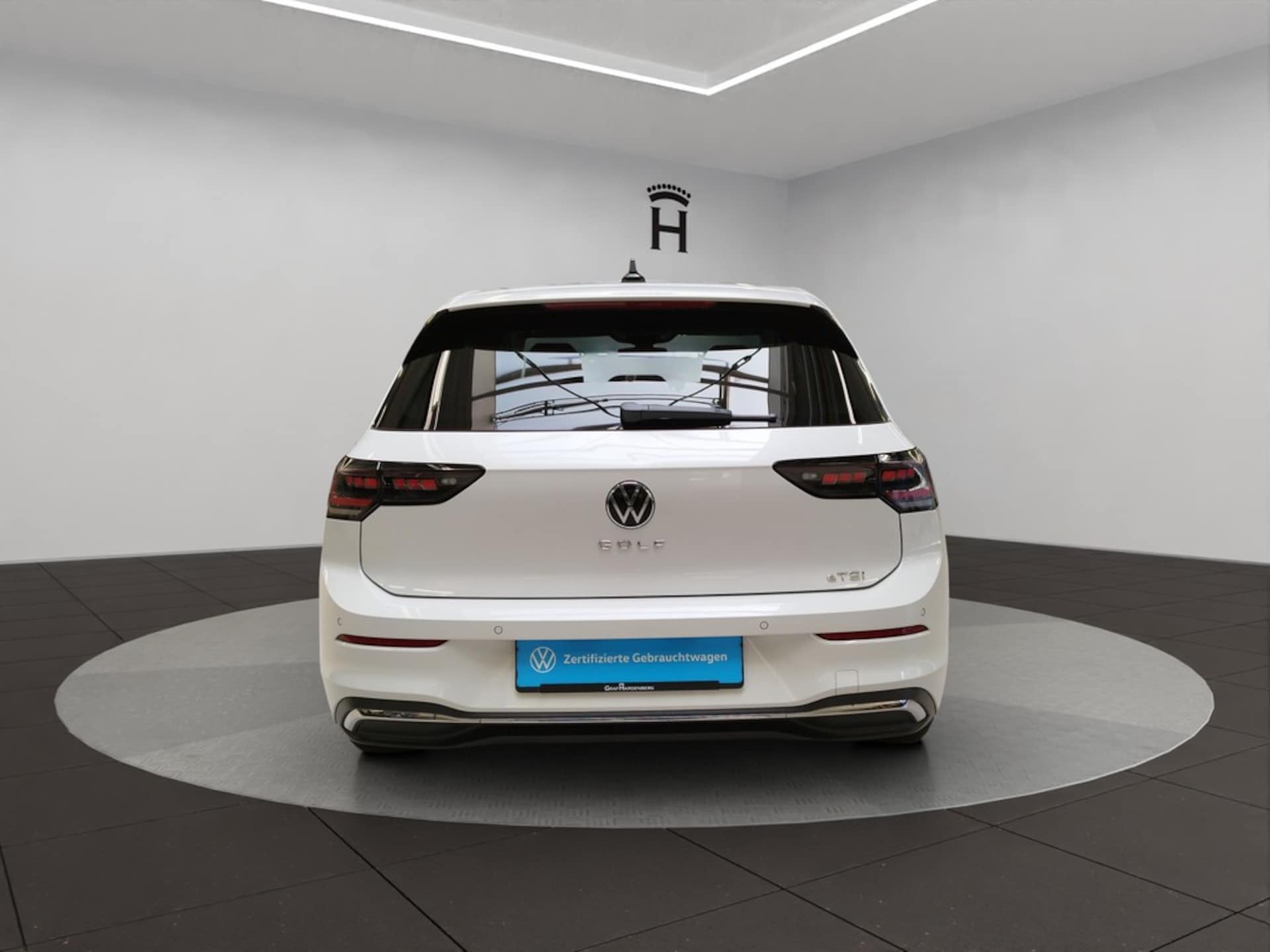 Volkswagen Golf Life