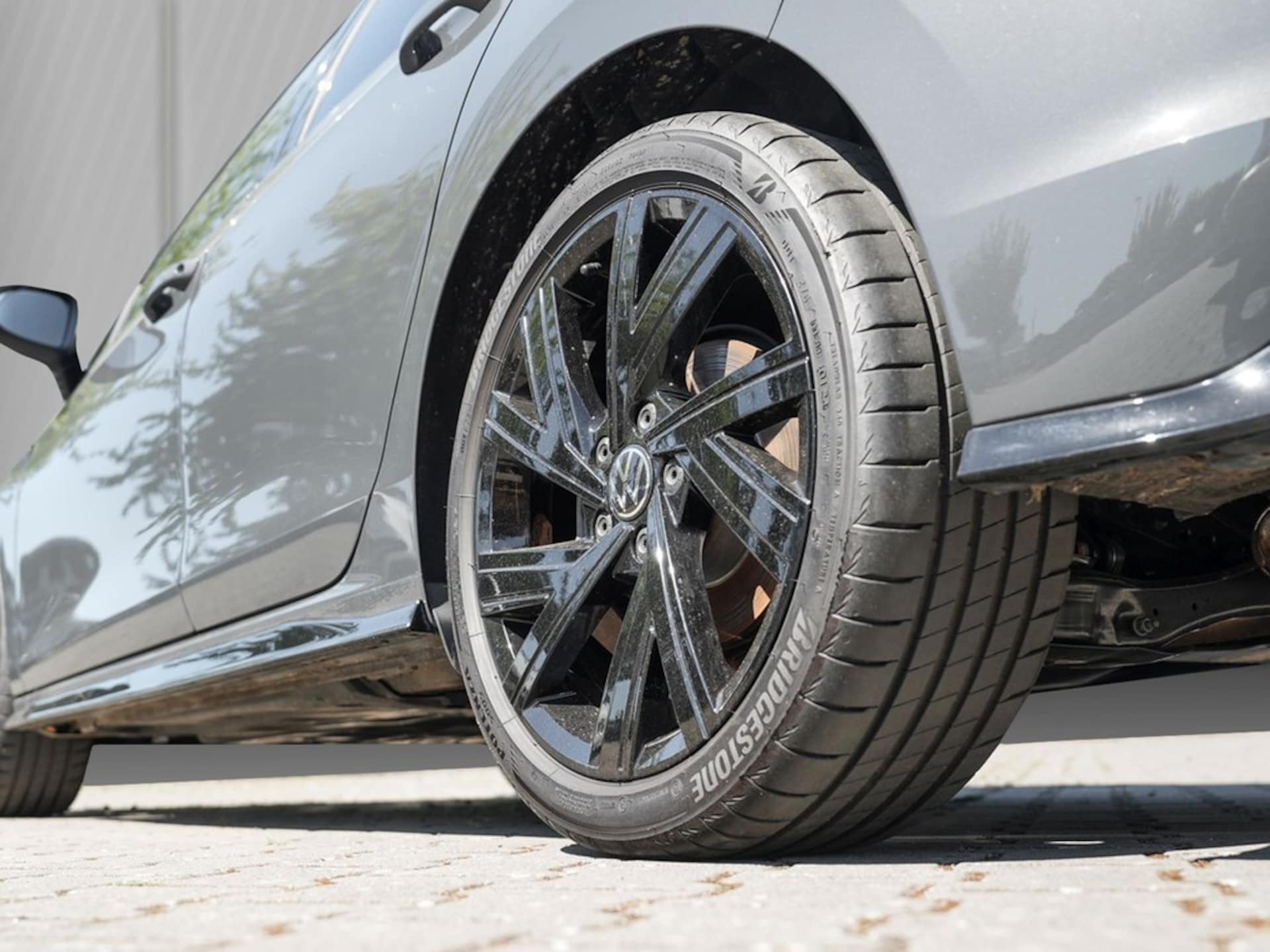 Volkswagen Golf R-Line