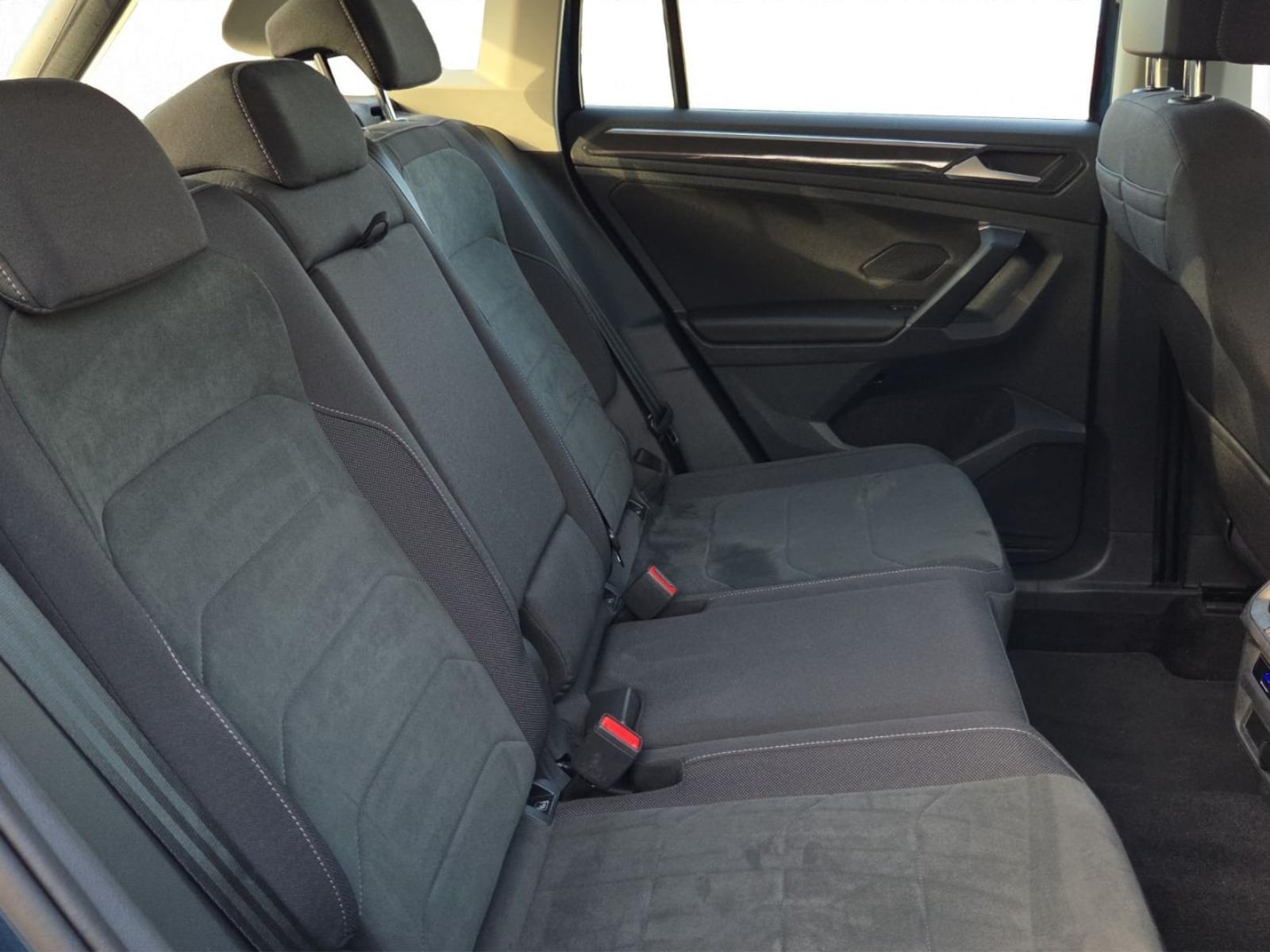 Volkswagen Tiguan – Bild 18