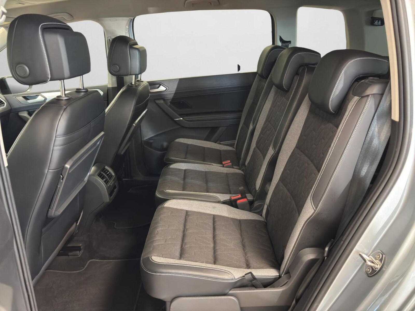 Volkswagen Touran – Bild 14