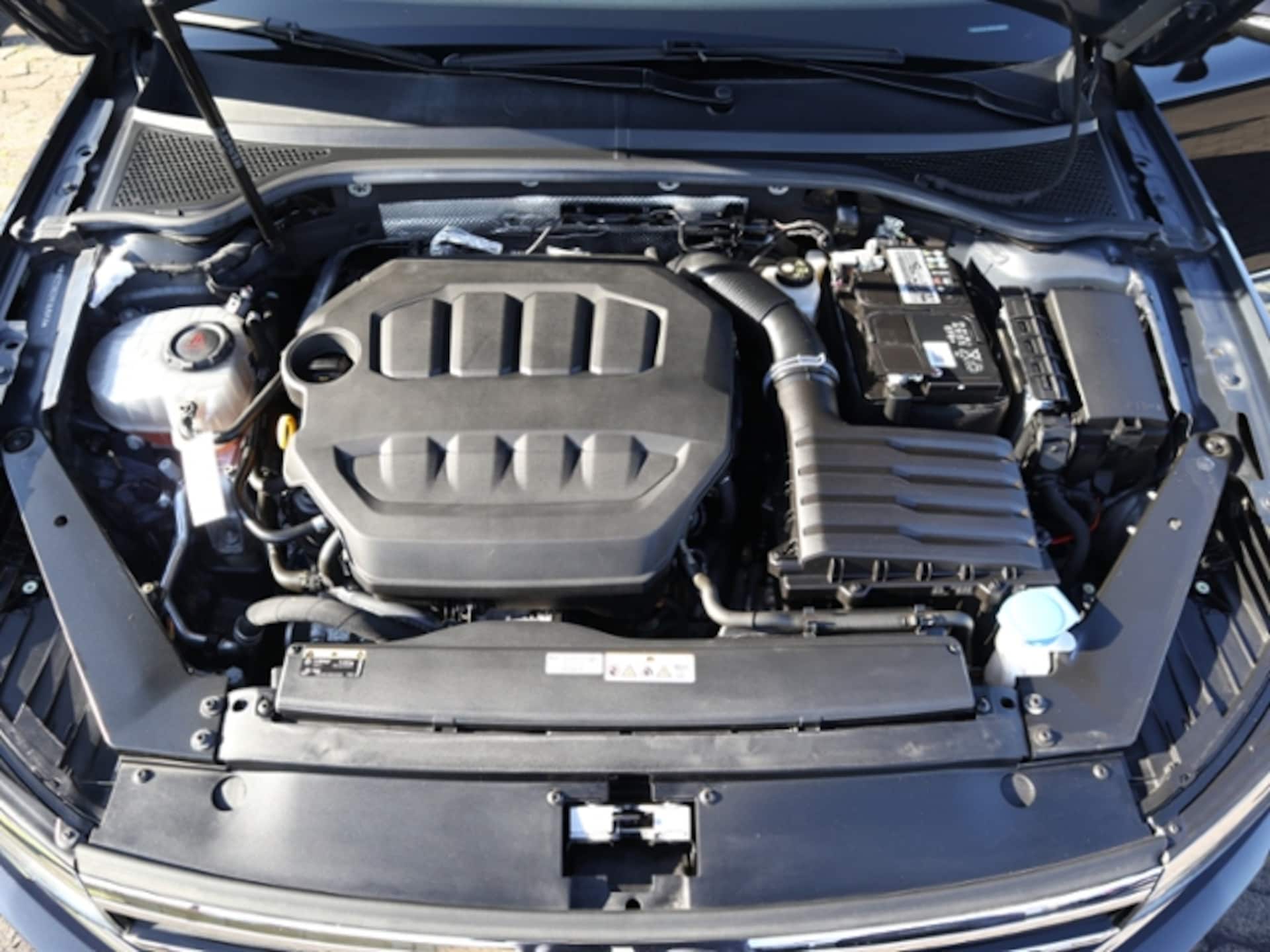 Volkswagen Passat Variant Elegance
