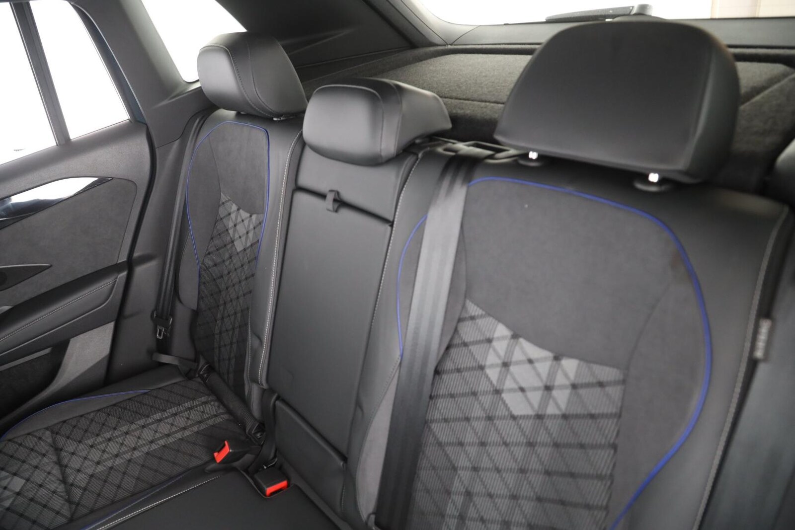 Volkswagen Tiguan – Bild 13