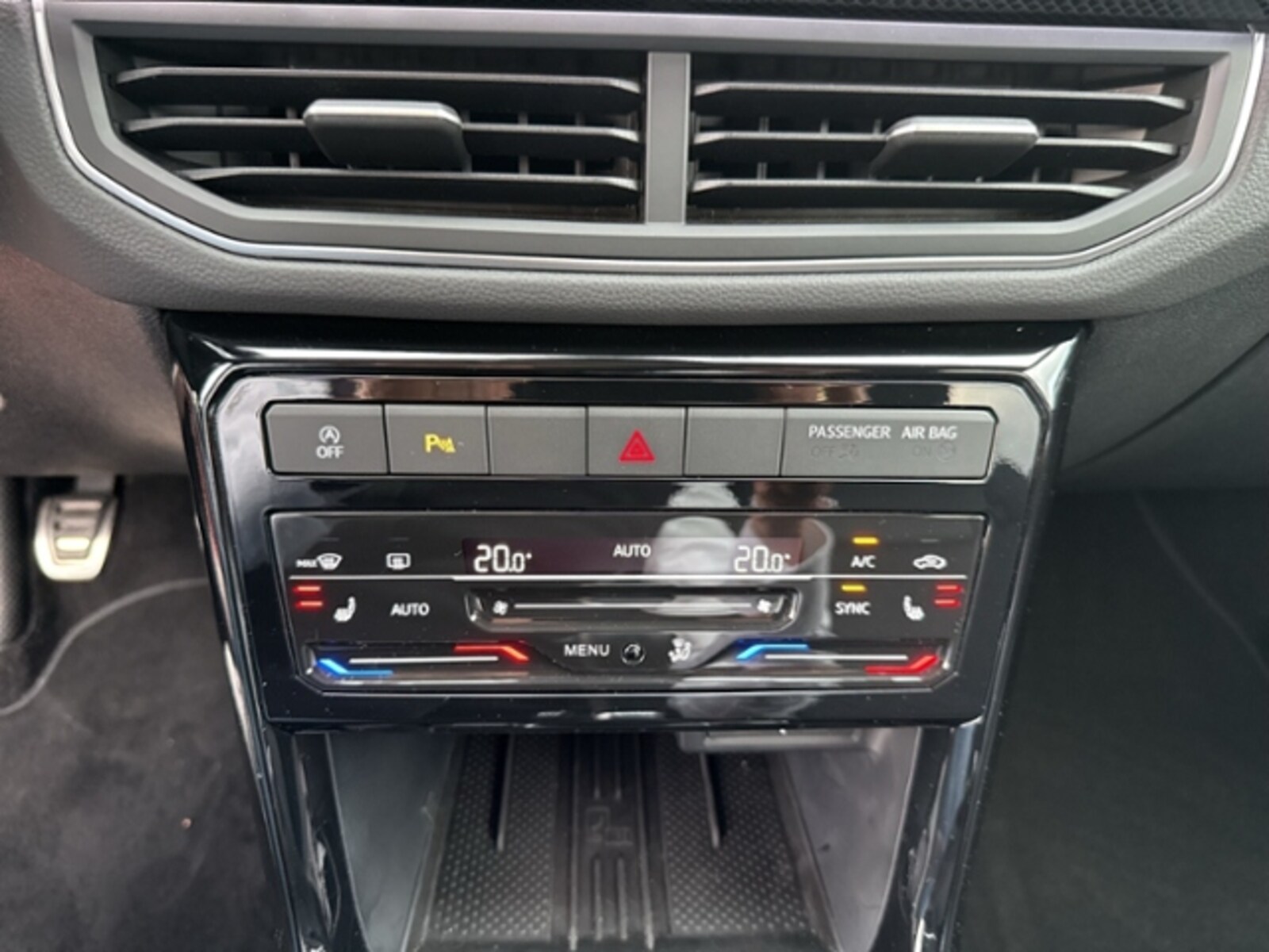 Volkswagen T-Cross – Bild 22