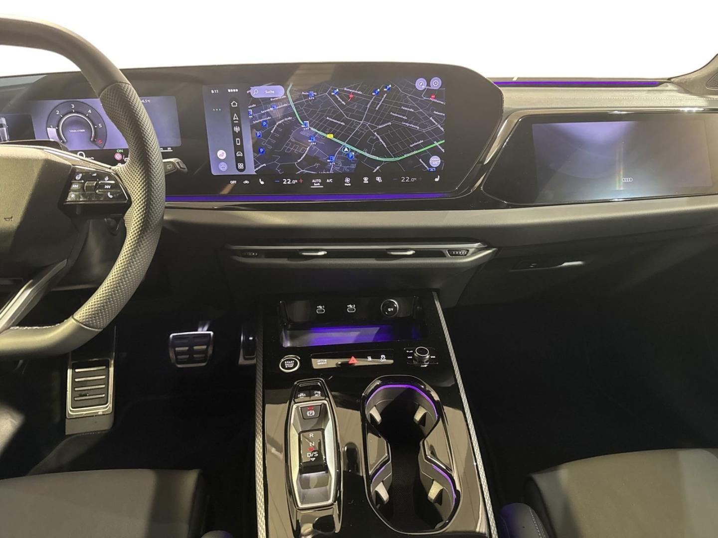 Bild über Audi A5 Avant TDI quattro 150 kW S tronic - für weitere Informationen kontaktieren Sie den Audi Partner