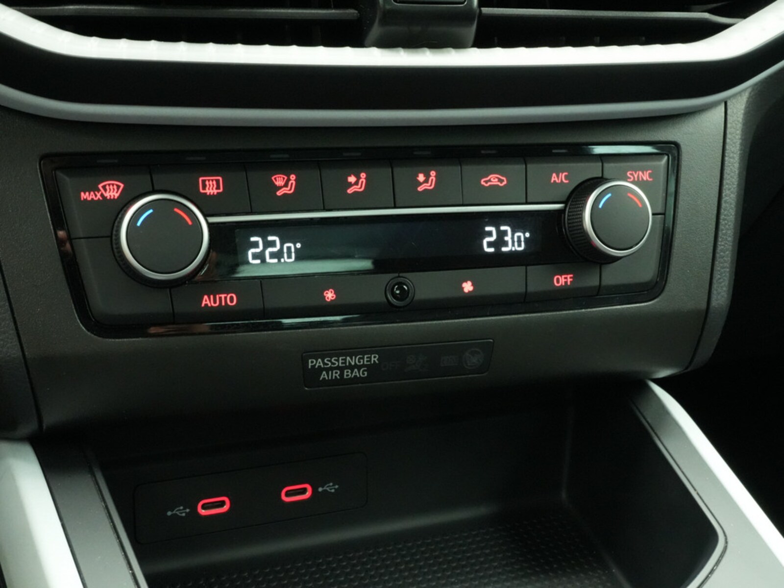 SEAT Arona – Bild 11