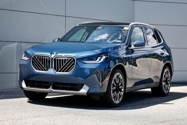 Photo of 2025 BMW X3