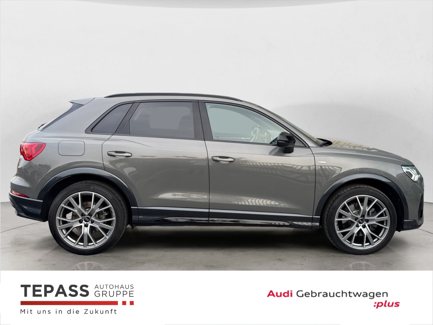 Bild über Audi Q3 S line 40 TFSI quattro S tronic - für weitere Informationen kontaktieren Sie den Audi Partner