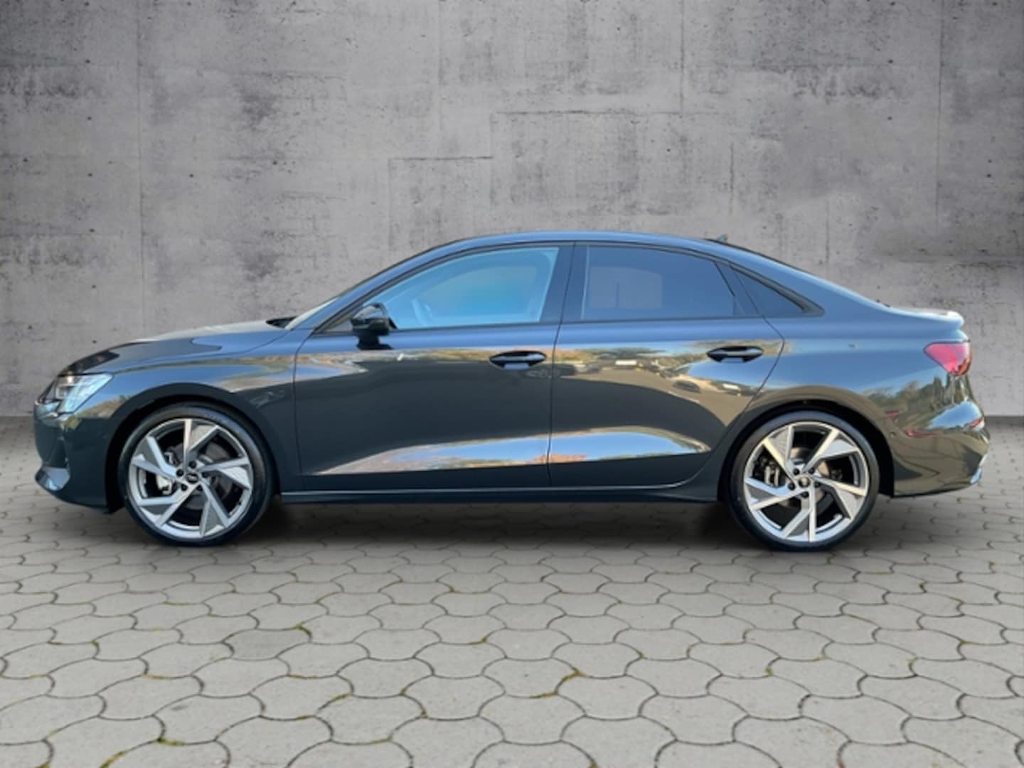 Bild über Audi A3 Limousine TFSI Schaltgetriebe - für weitere Informationen kontaktieren Sie den Audi Partner