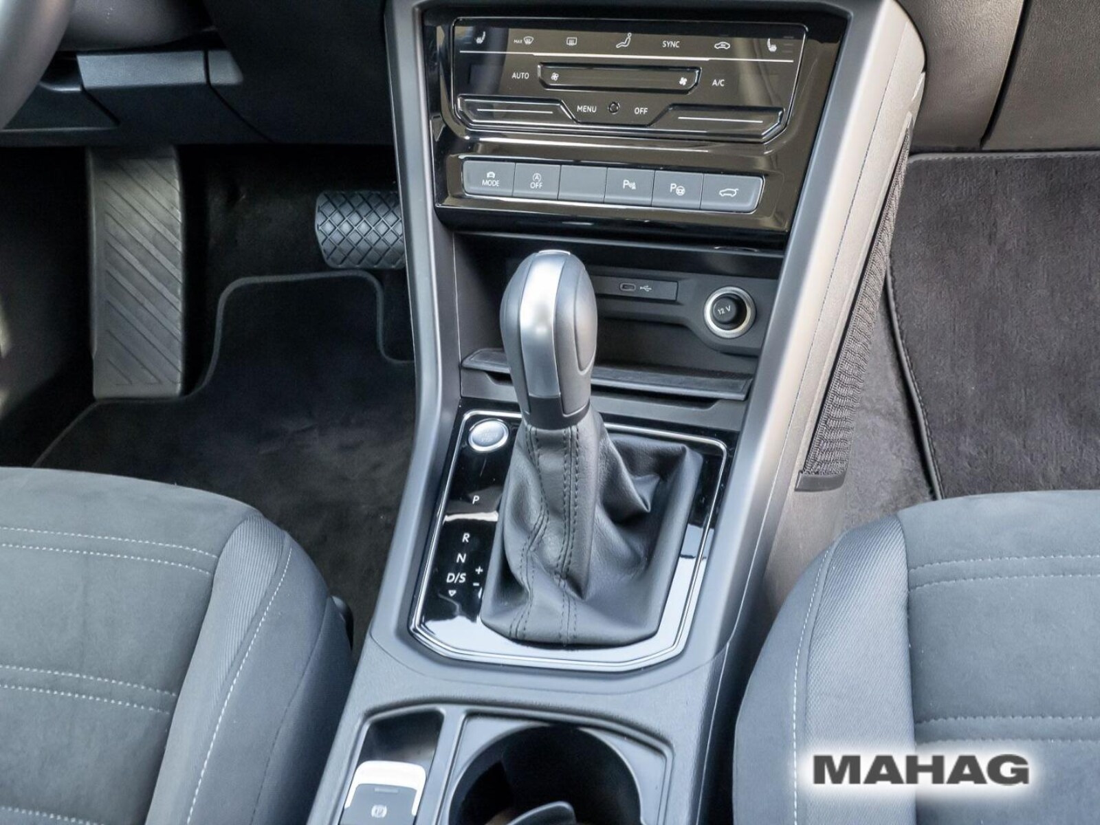 Volkswagen Touran – Bild 17