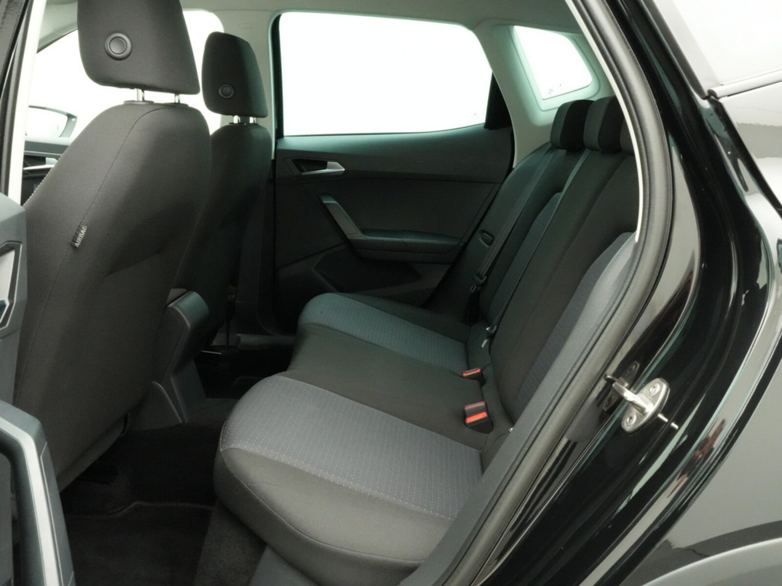 SEAT Arona – Bild 13