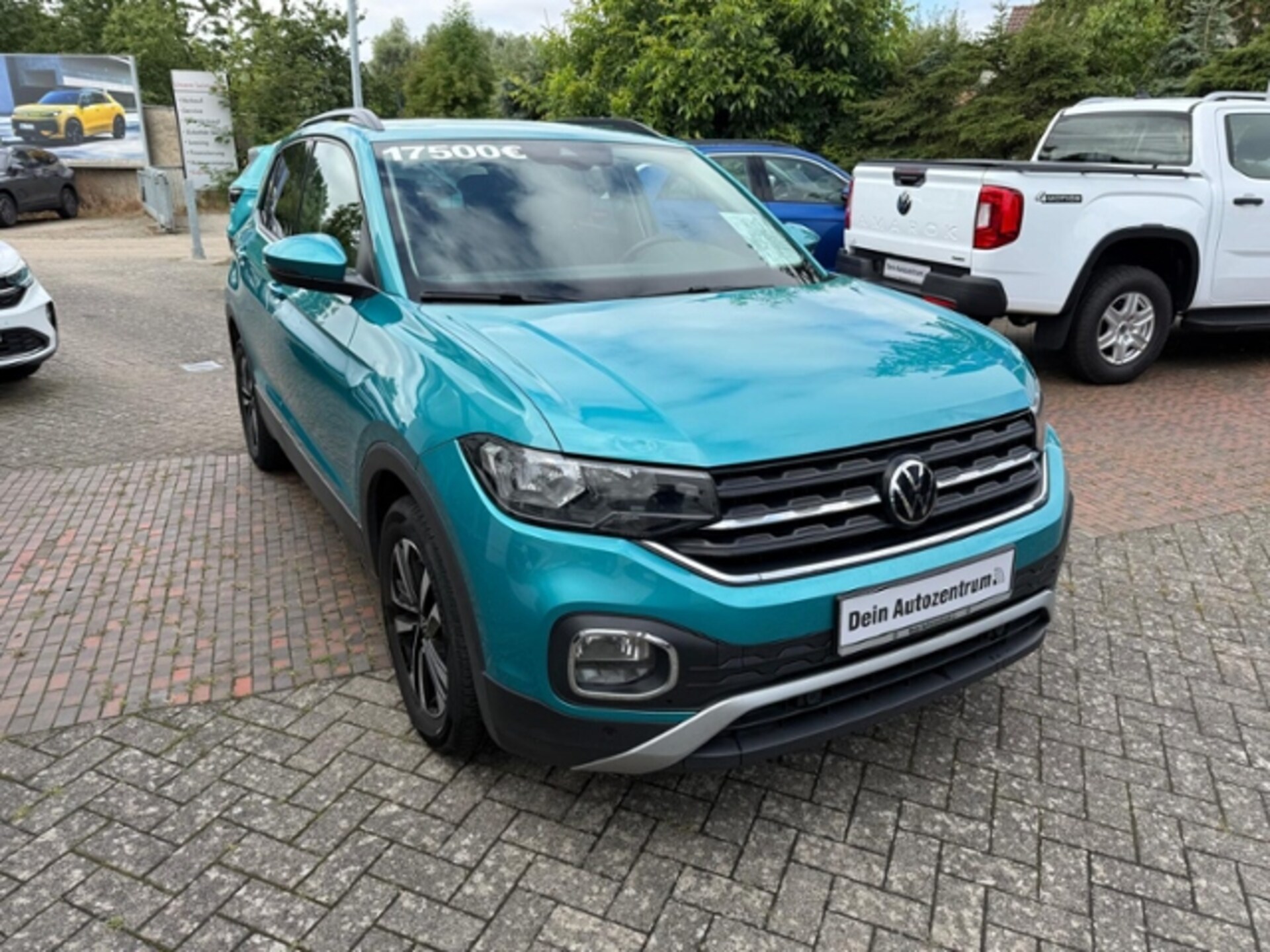 Volkswagen T-Cross United