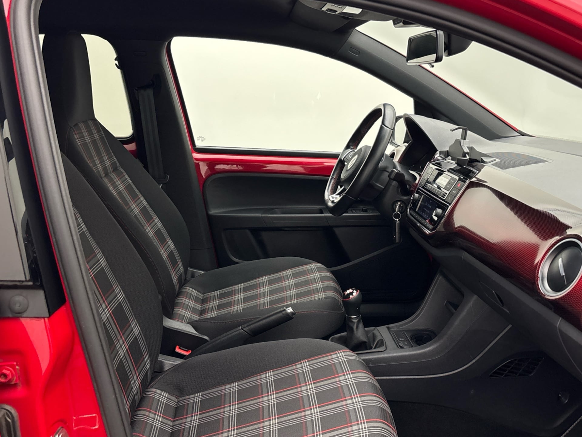 Volkswagen up! GTI