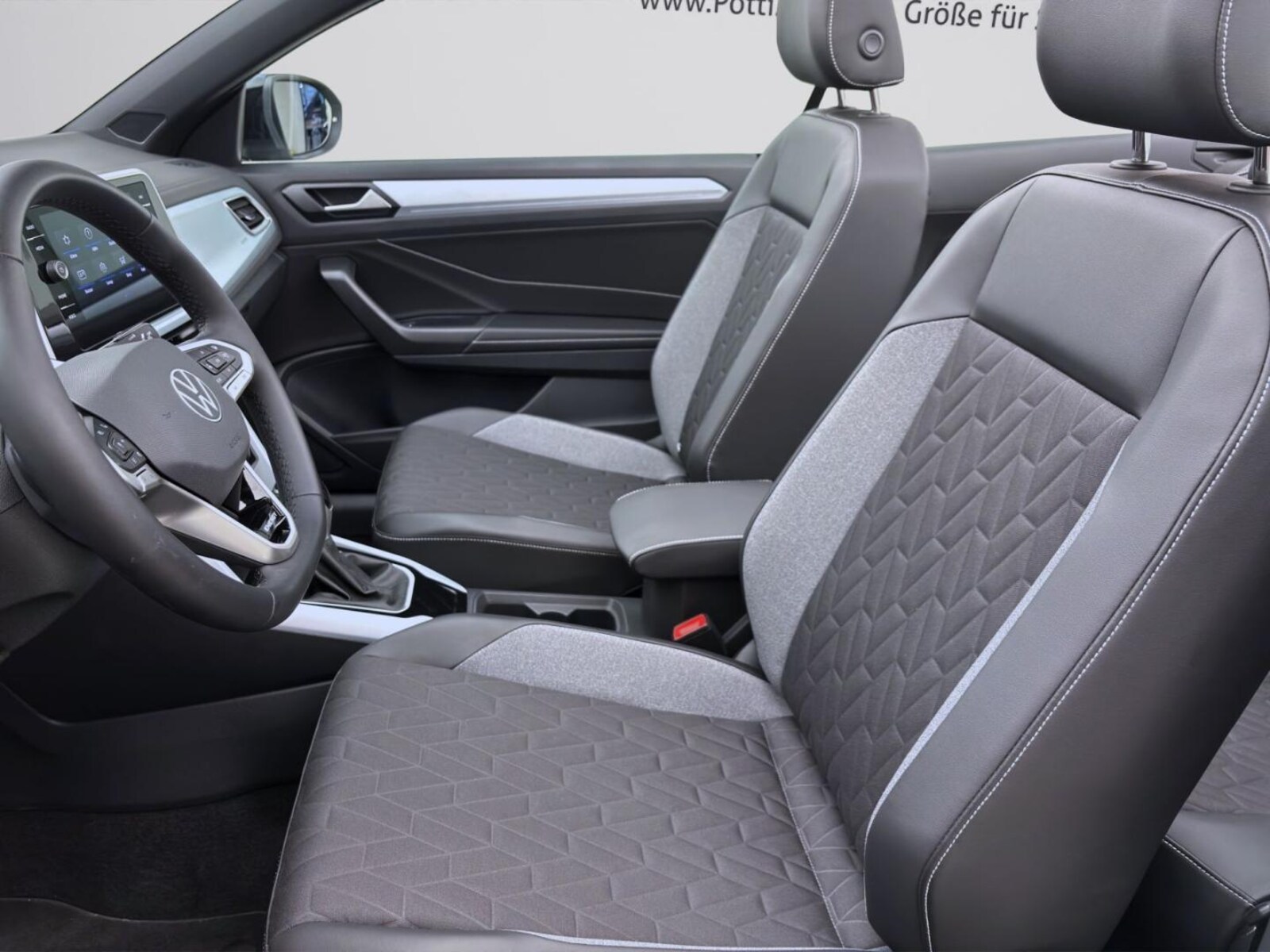 Volkswagen T-Roc Cabriolet – Bild 10