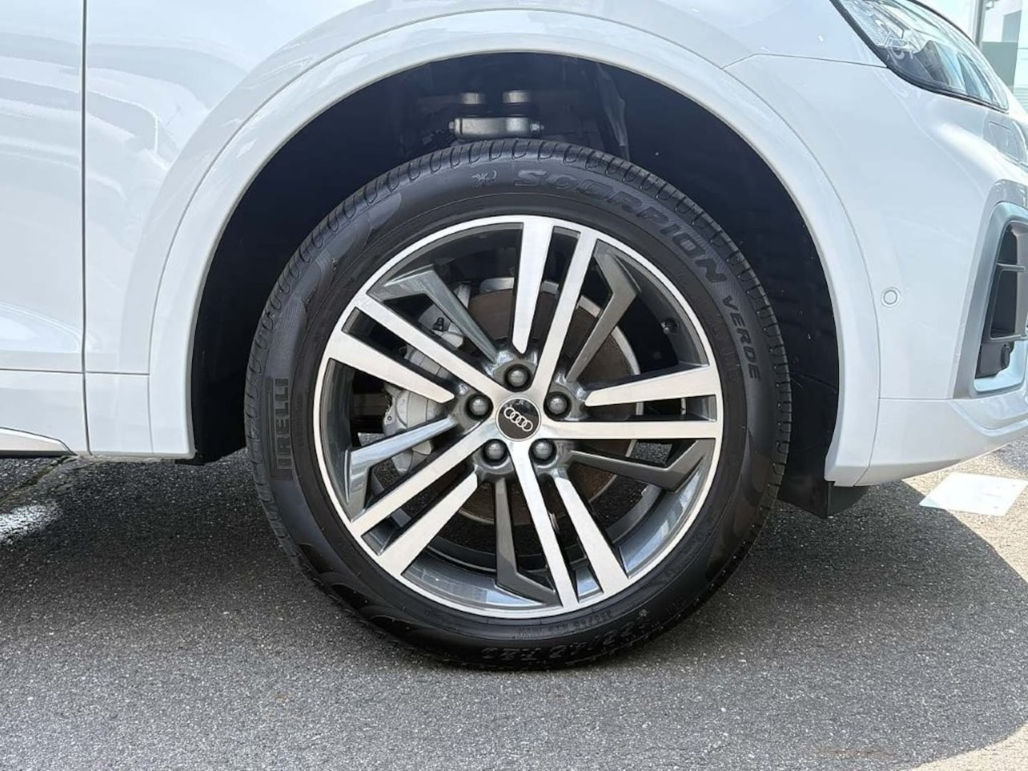 Audi Q5 Sportback 40 TDI quattro S line 150(204) kW(PS) S tronic for more details contact your dealer