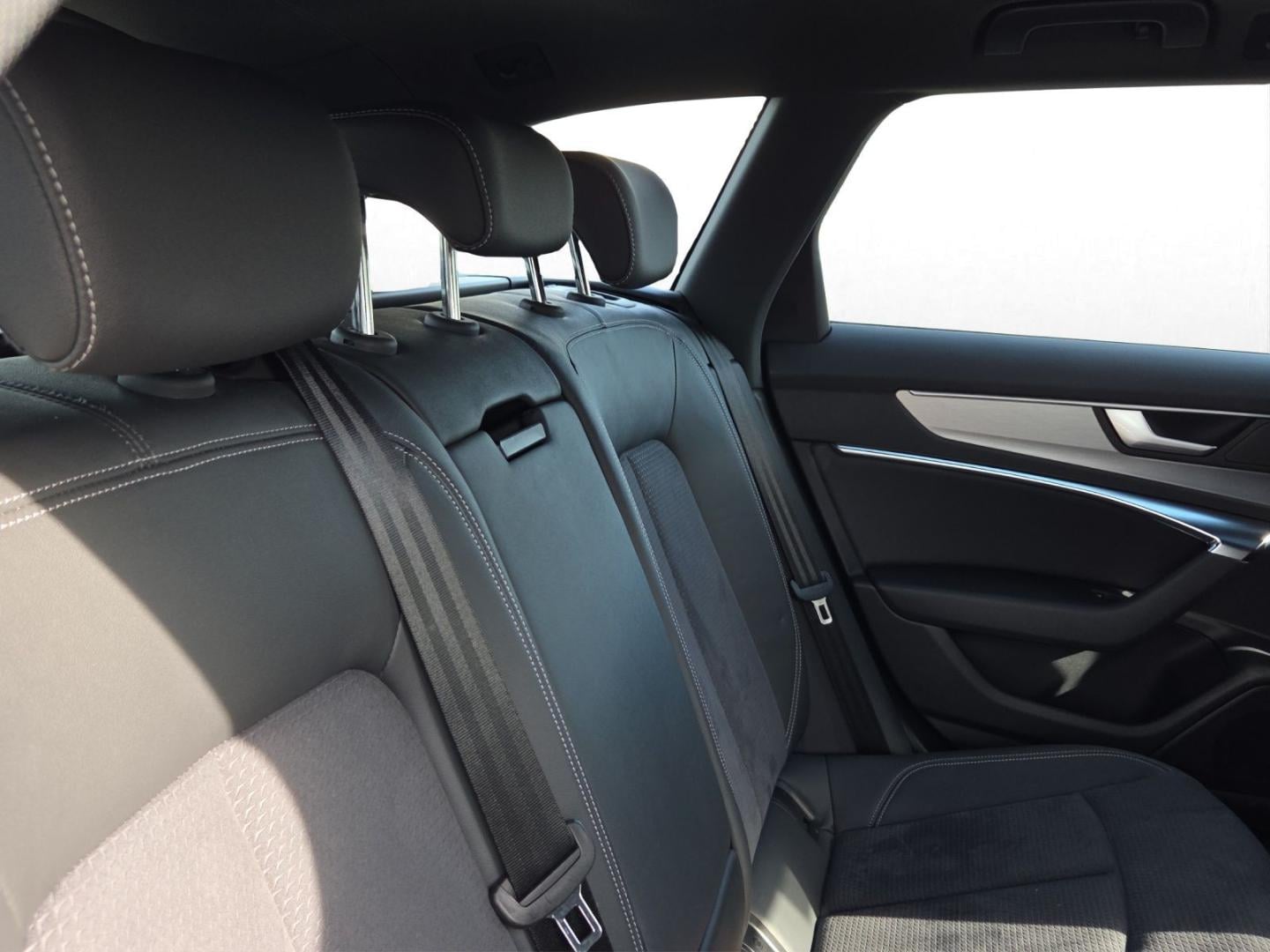 Bild über Audi A6 Avant sport 45 TFSI quattro S tronic - für weitere Informationen kontaktieren Sie den Audi Partner