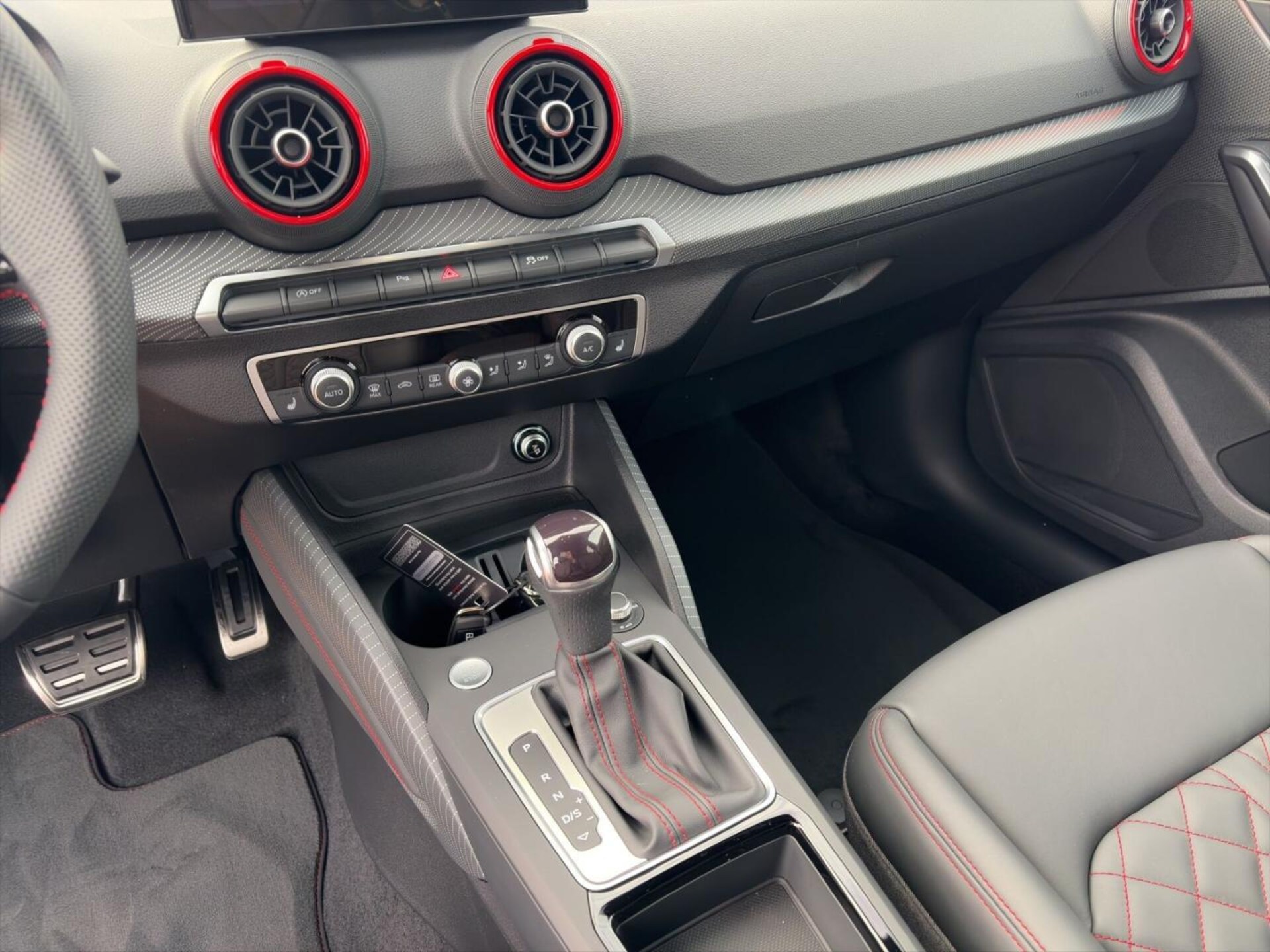 Audi Q2 S line