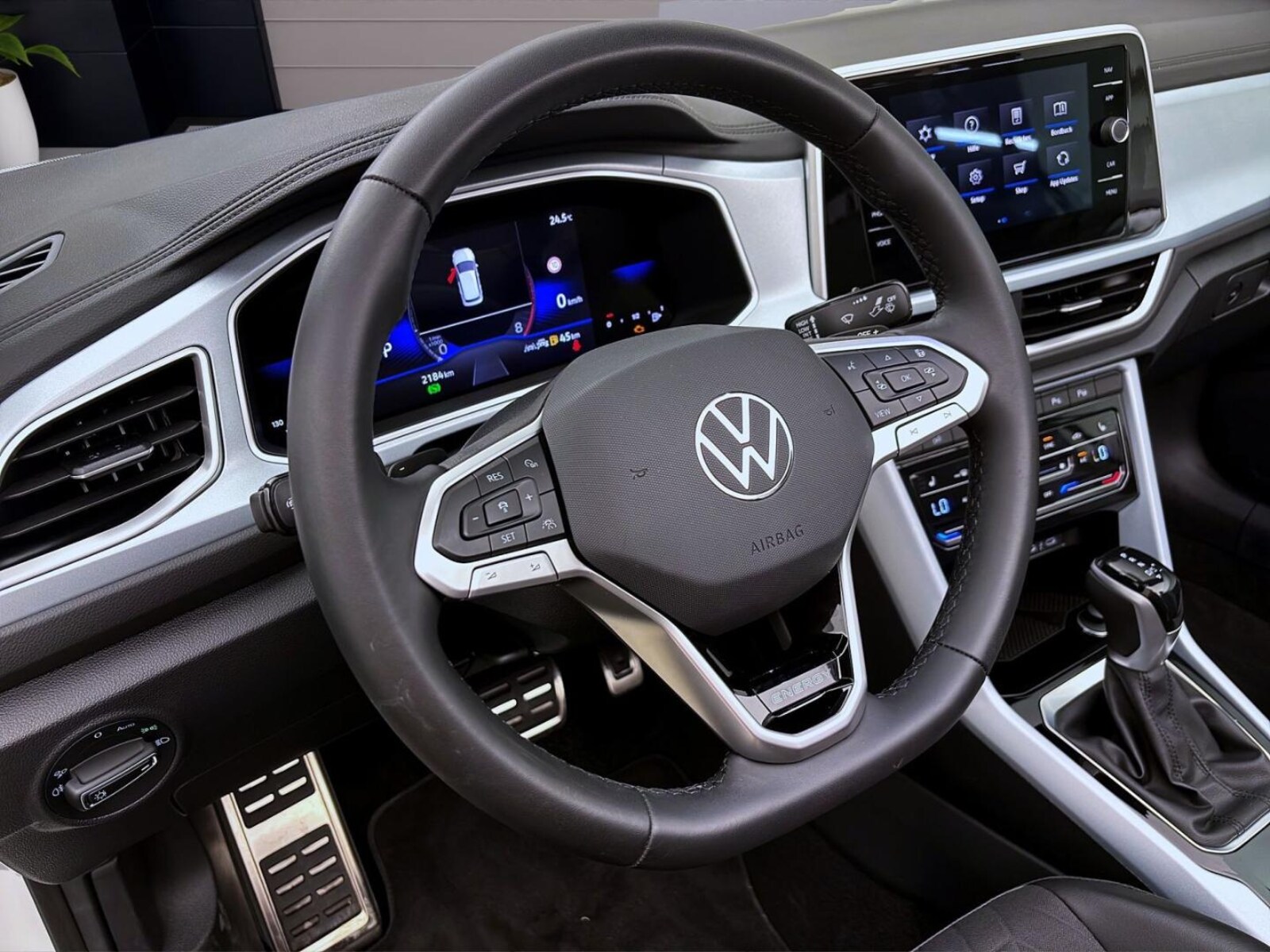 Volkswagen T-Roc Cabriolet – Bild 12