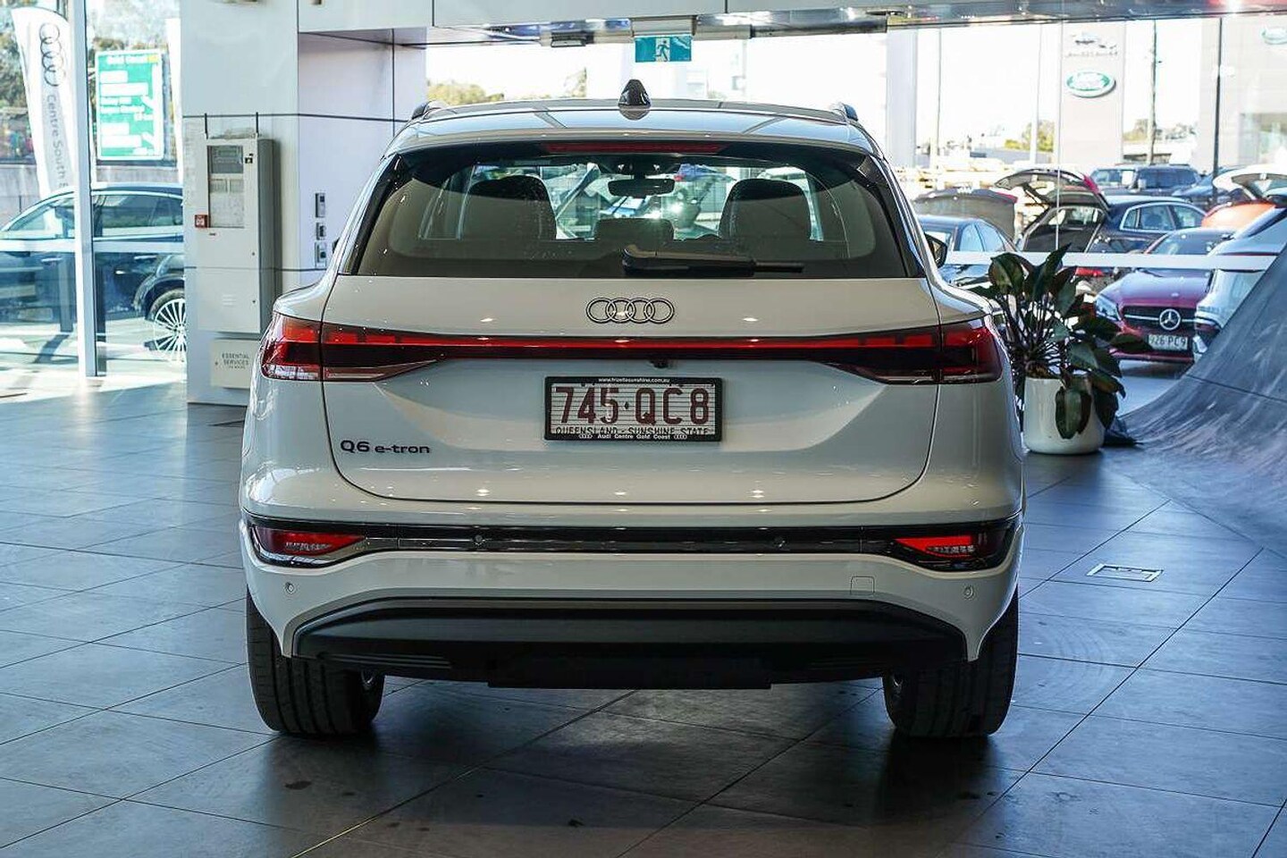 Image about Audi Q6 SUV e-tron e-tron