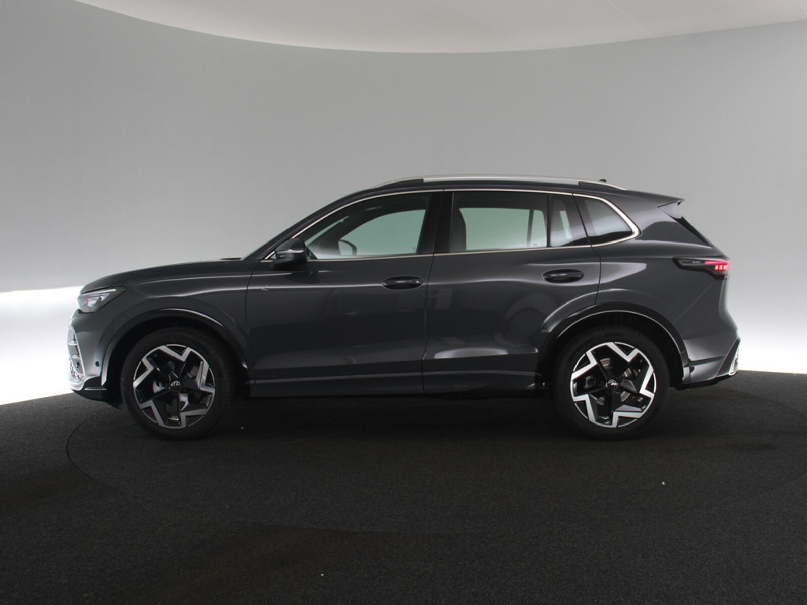 Volkswagen Tiguan – Bild 22